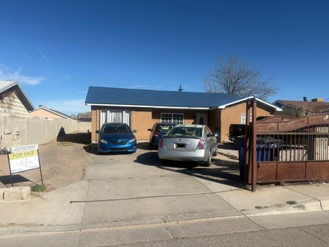 1233 Jenaro Street SW Albuquerque NM 87121