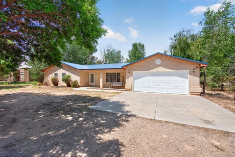Homes For Sale - 21 Shadow View Road<br/> Valencia County, Los Lunas, NM 87031
