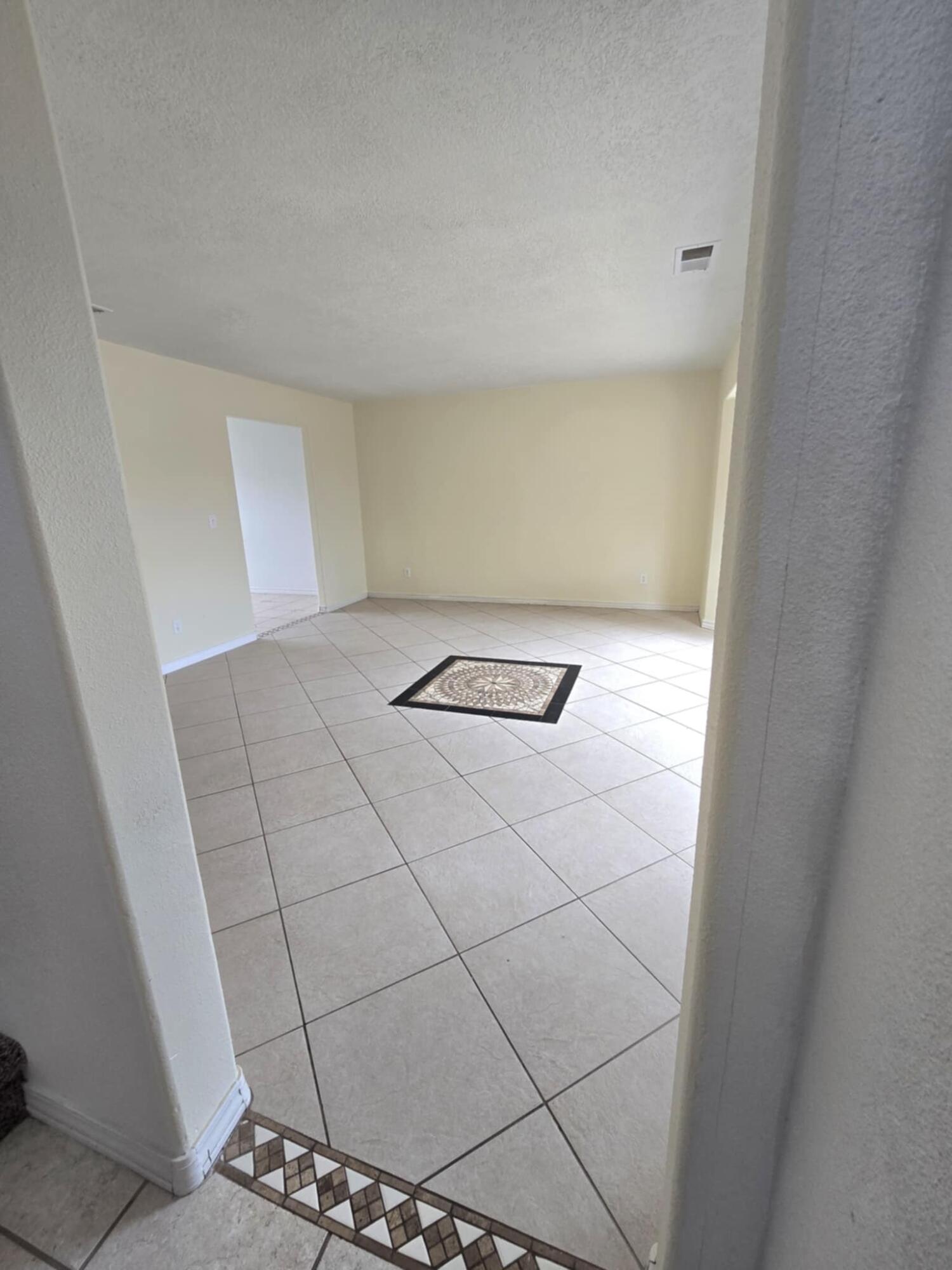 717 Monterrey Road, Rio Rancho, New Mexico image 3