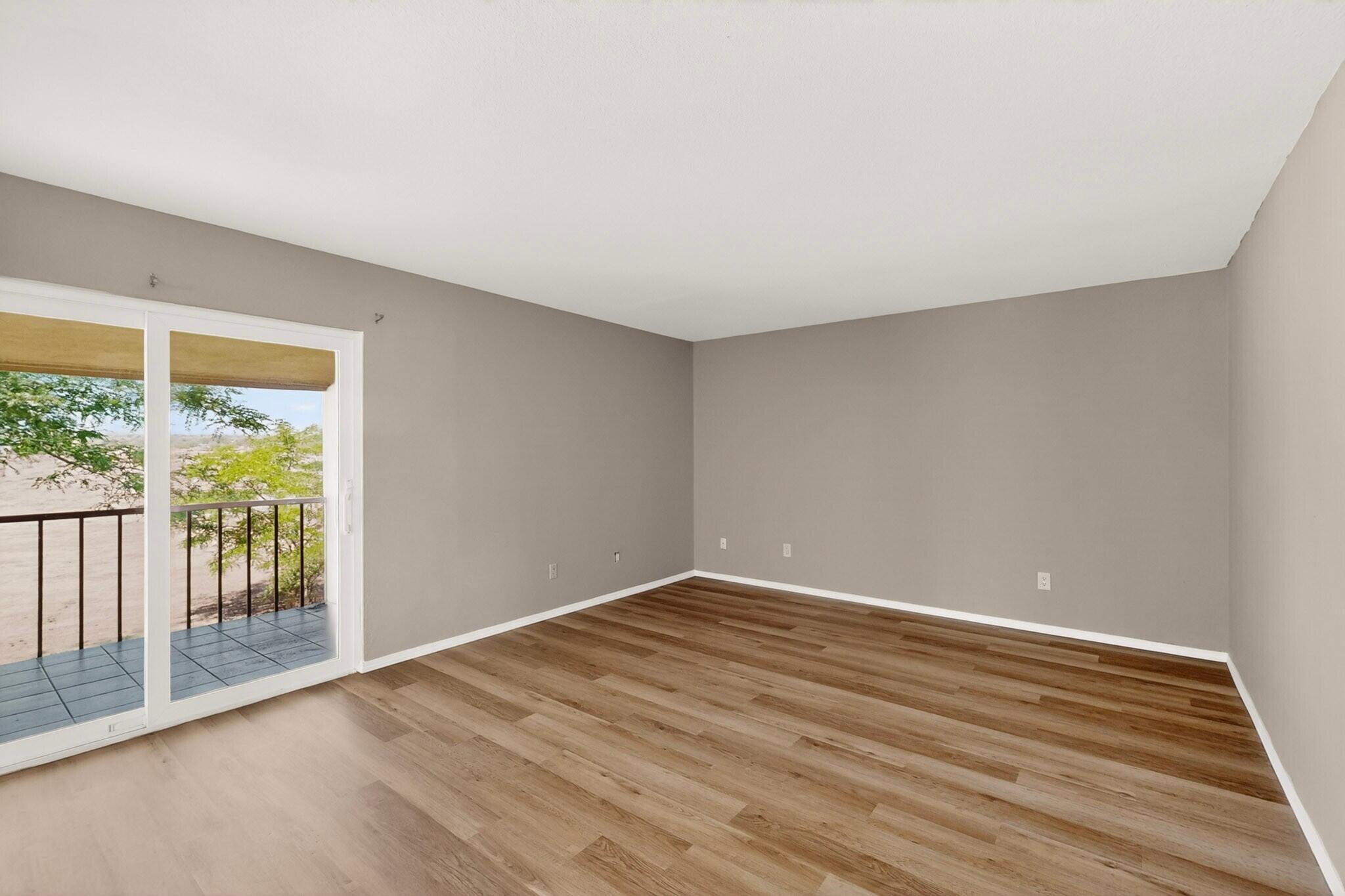 915 Country Club Drive SE APT H