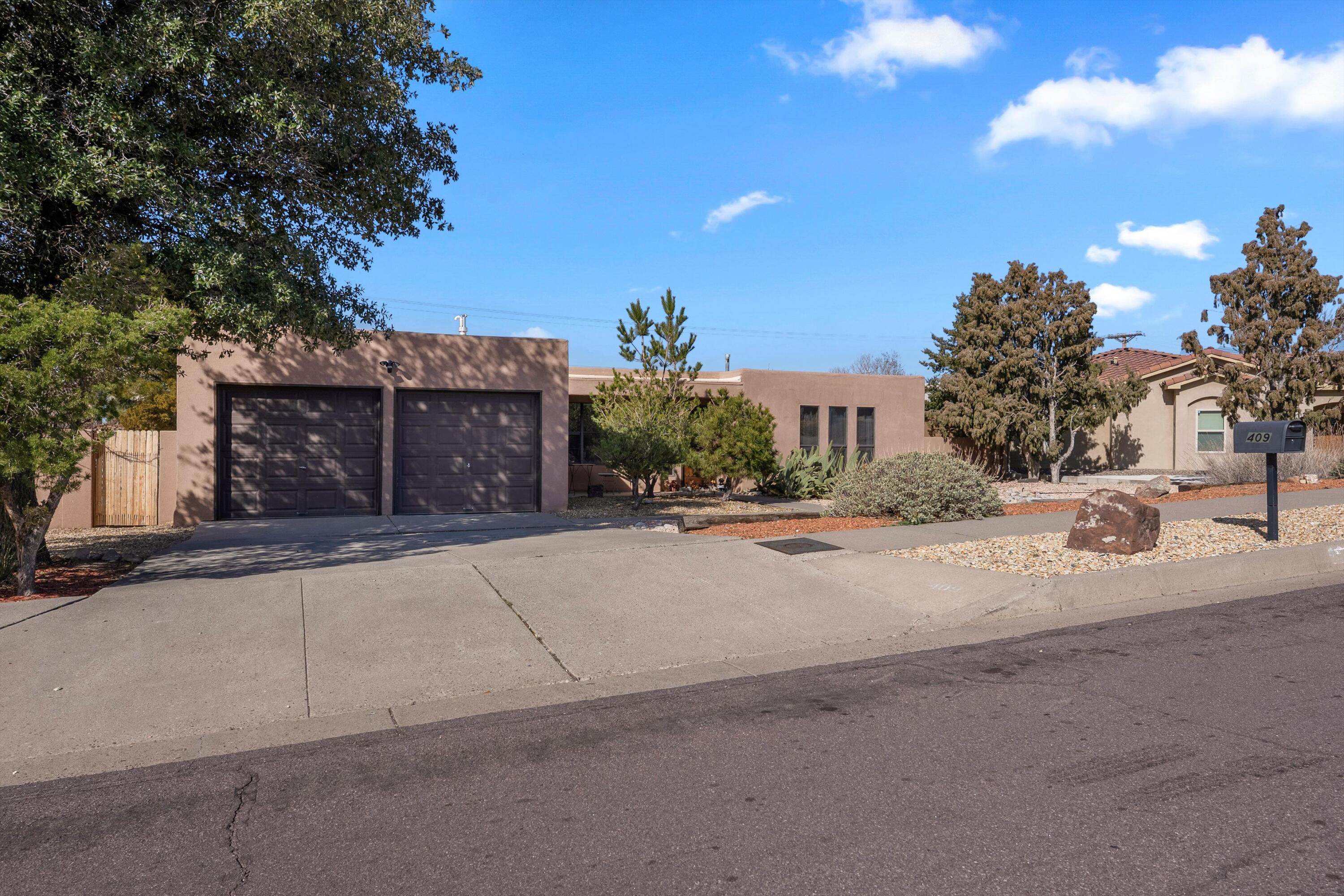 409 Monte Alto Place NE