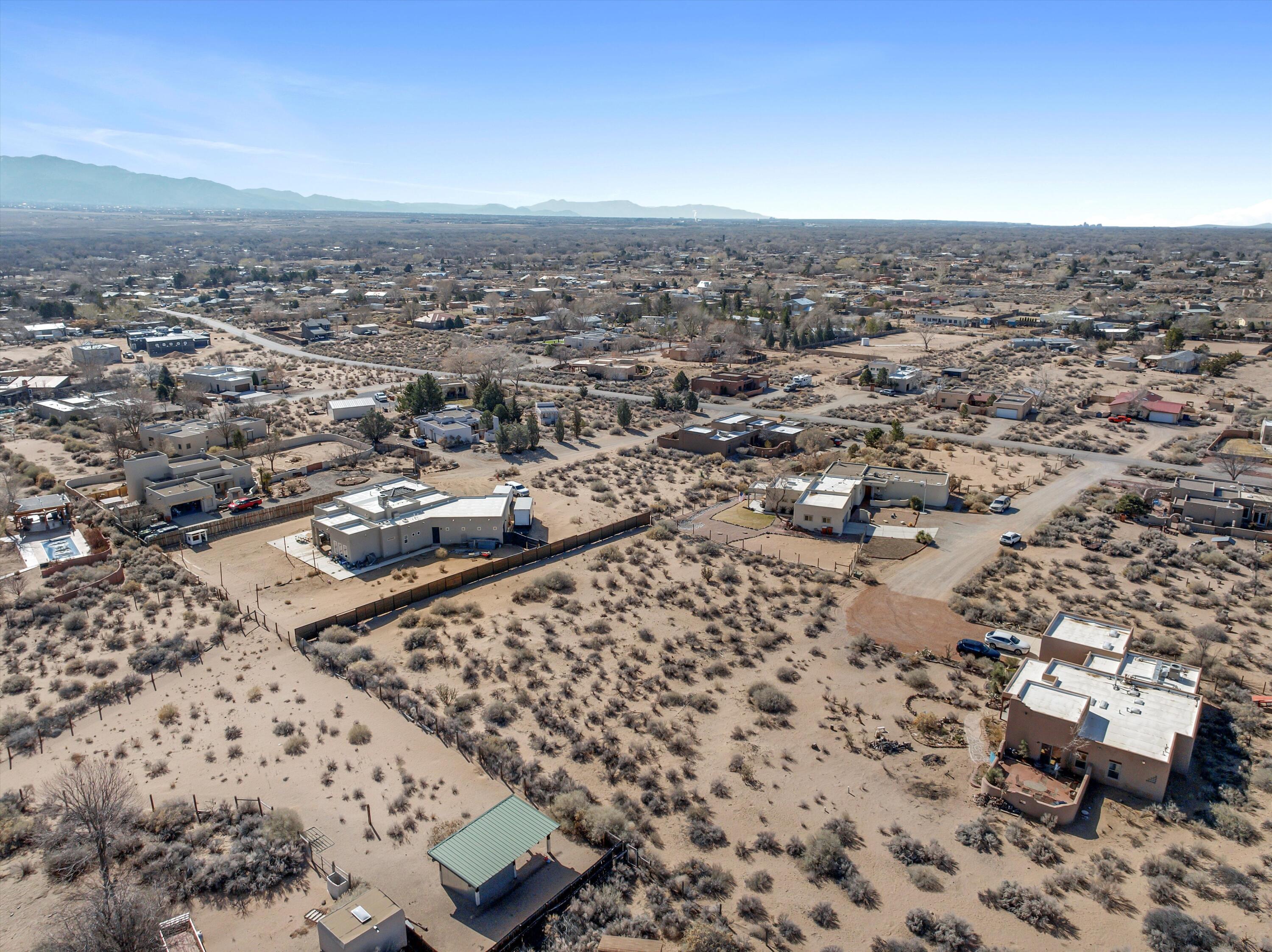 602 Camino De La Tierra, Corrales, New Mexico image 9