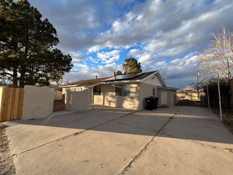 143 Pueblo Luna Drive NW Albuquerque NM 87107