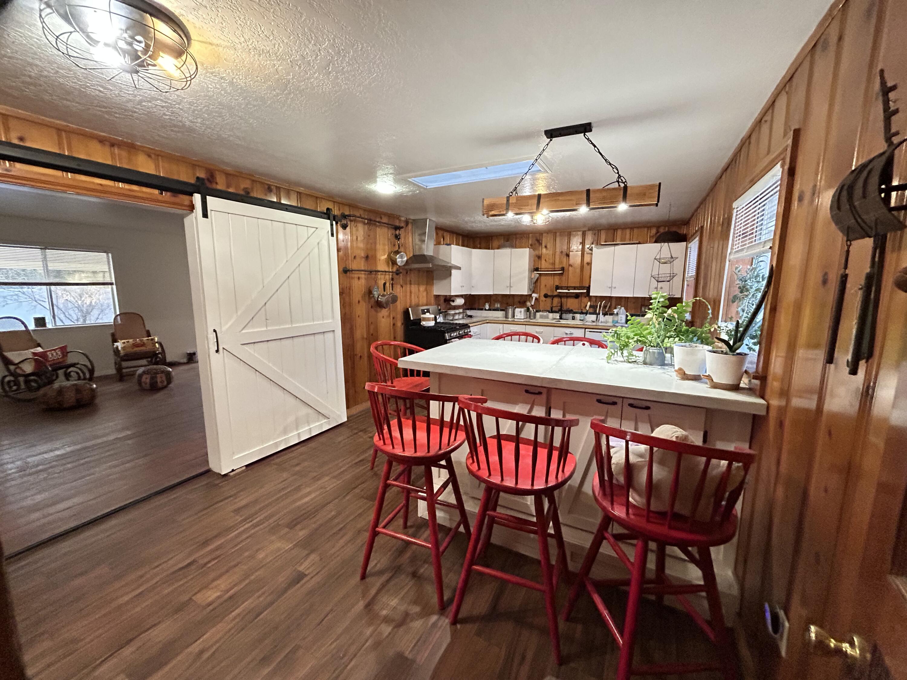 143 Pueblo Luna Drive NW