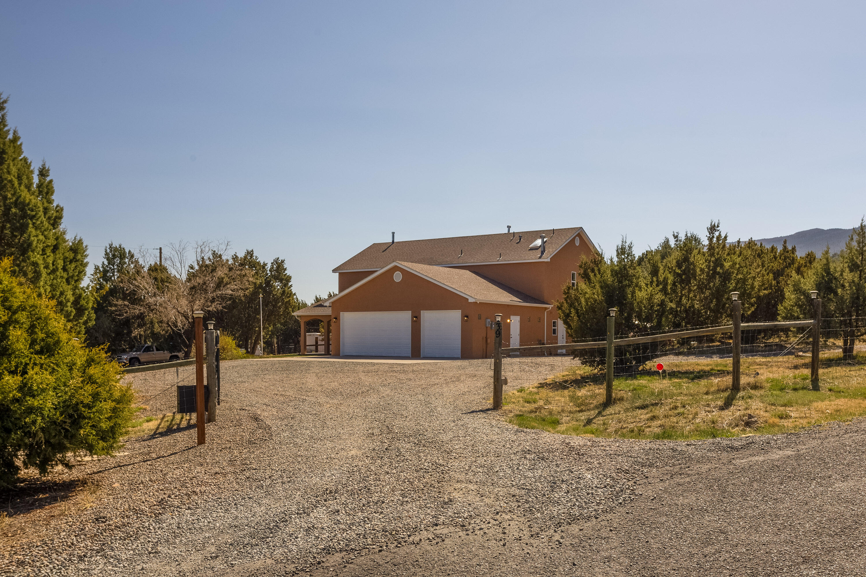 39 Sandia Haven Drive, Cedar Crest, New Mexico image 1