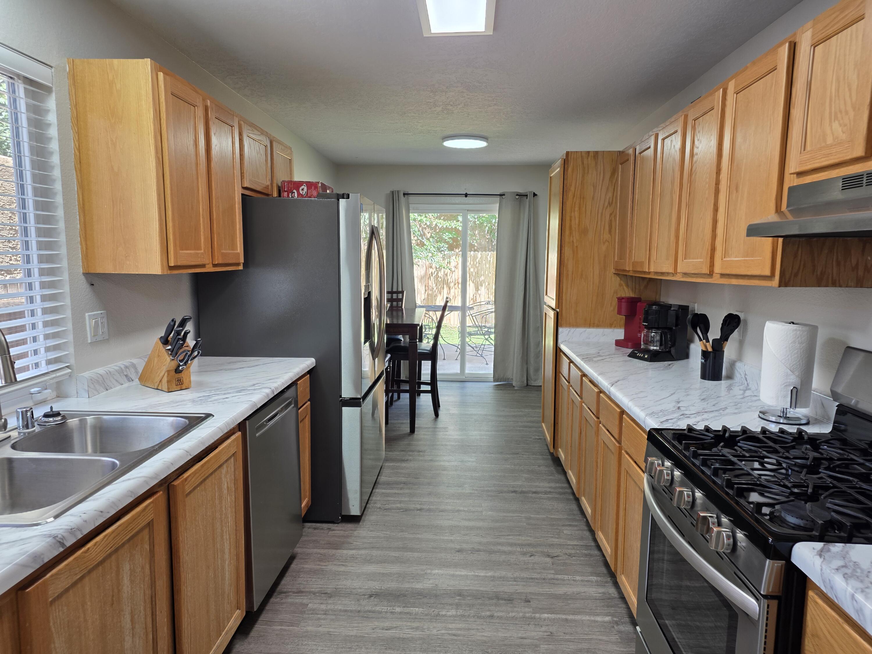 7233 Bobwhite Lane NE