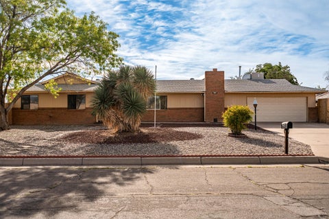 Photo of 803 Pinehurst Road SE, Rio Rancho, NM 87124 (MLS # 1111360)