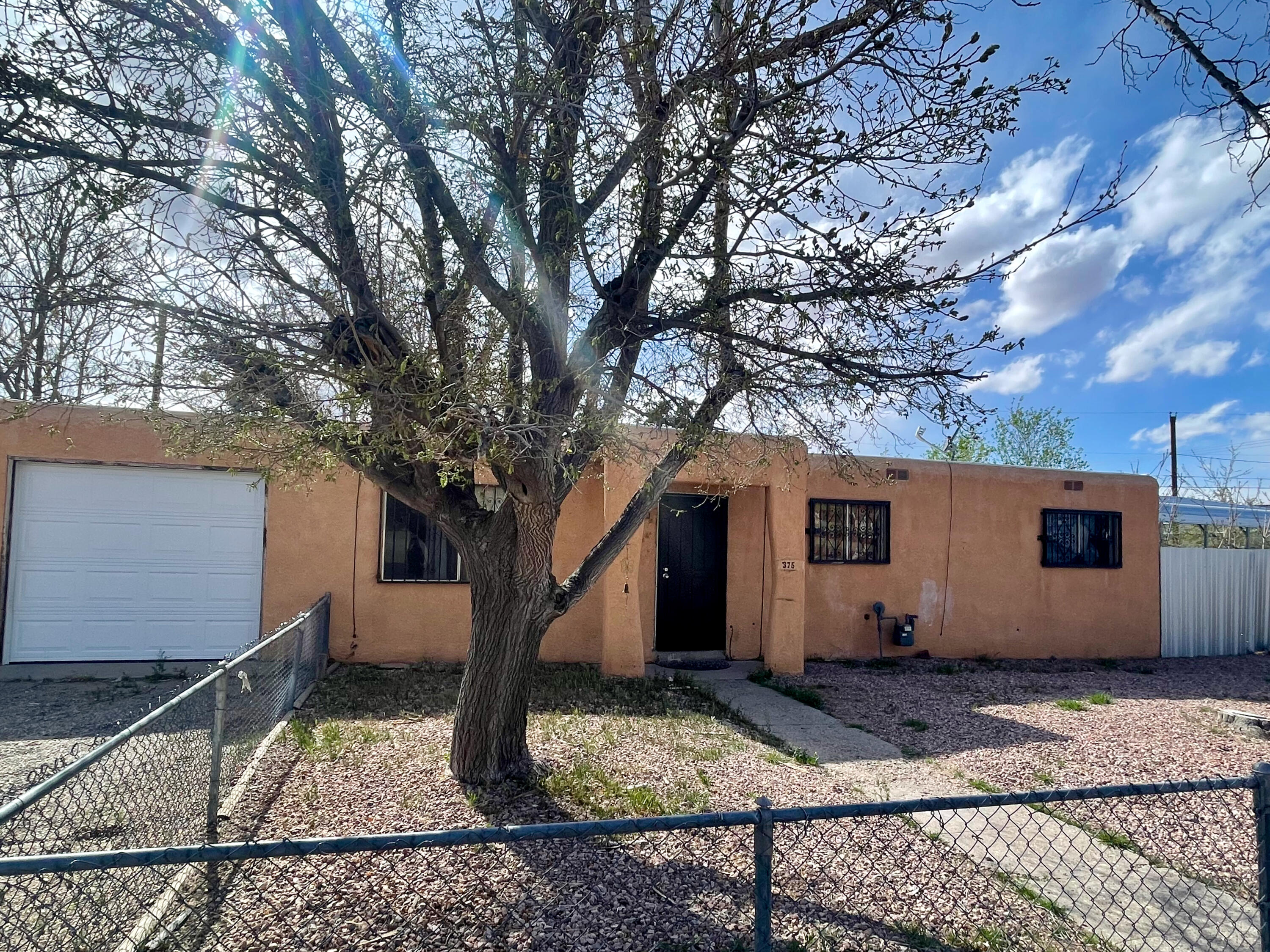 375 57th Street, Albuquerque, New Mexico image 1