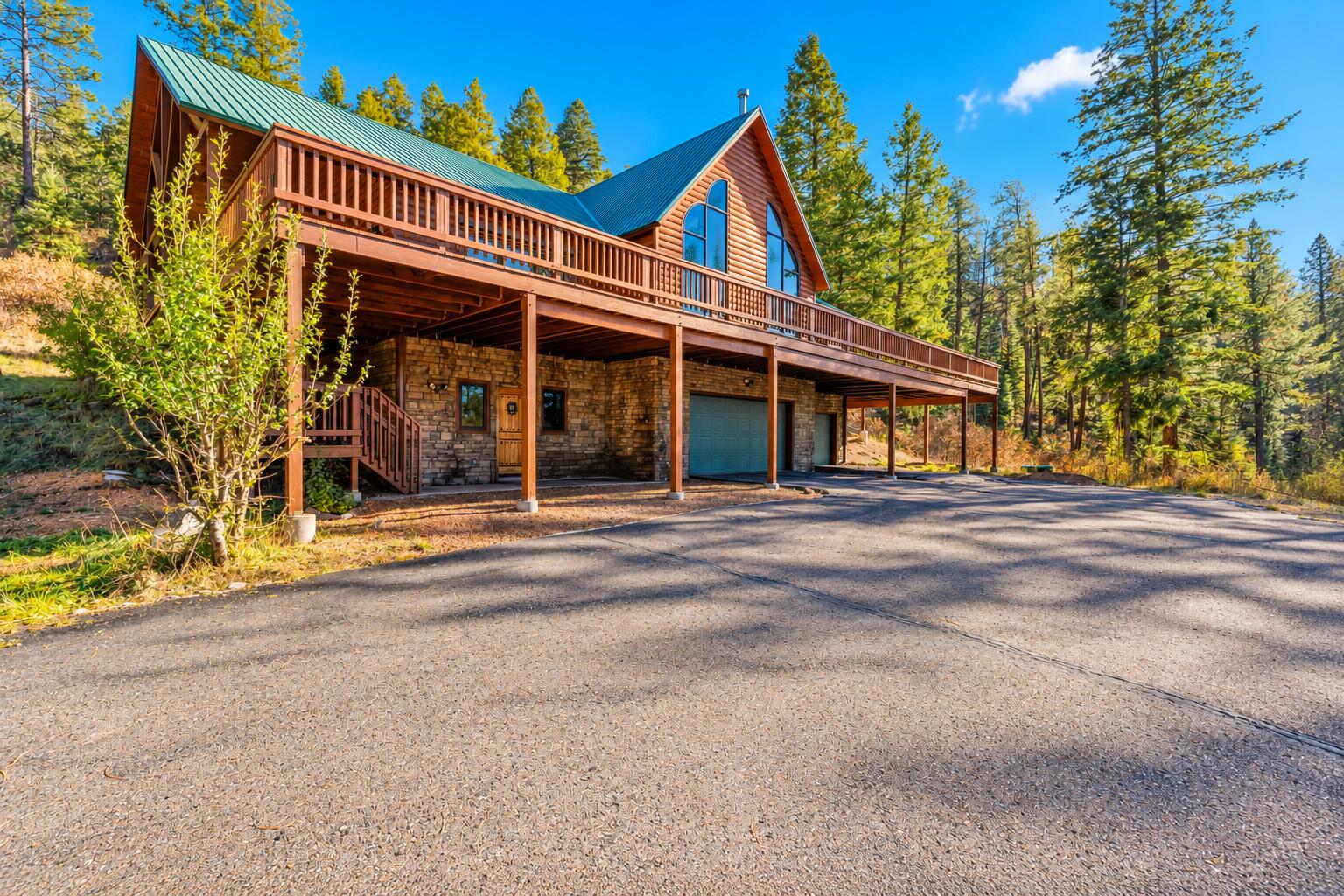 586 Los Griegos Road