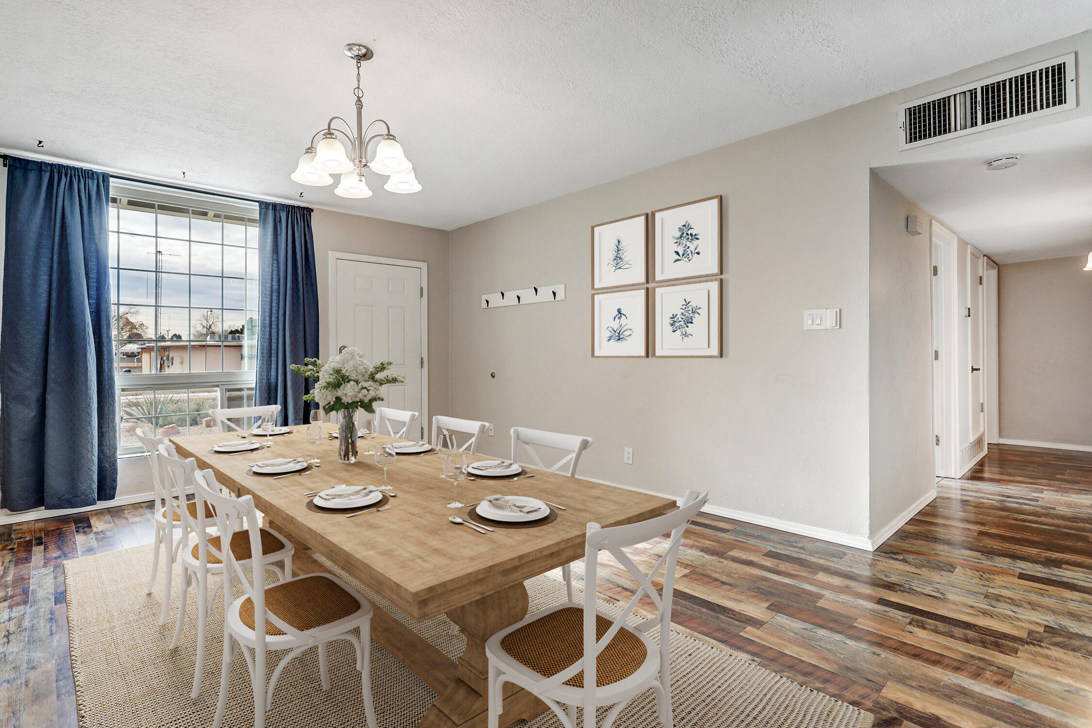 8807 Cordova Avenue NE