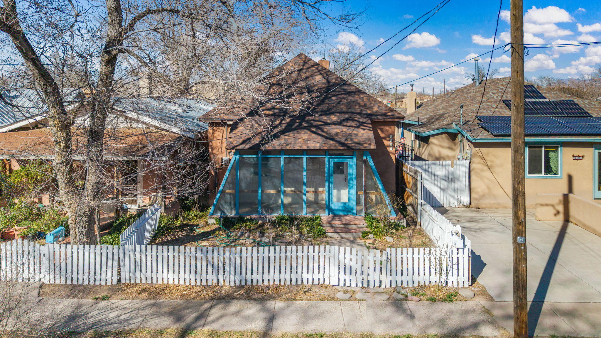 1305 Marble Avenue NW