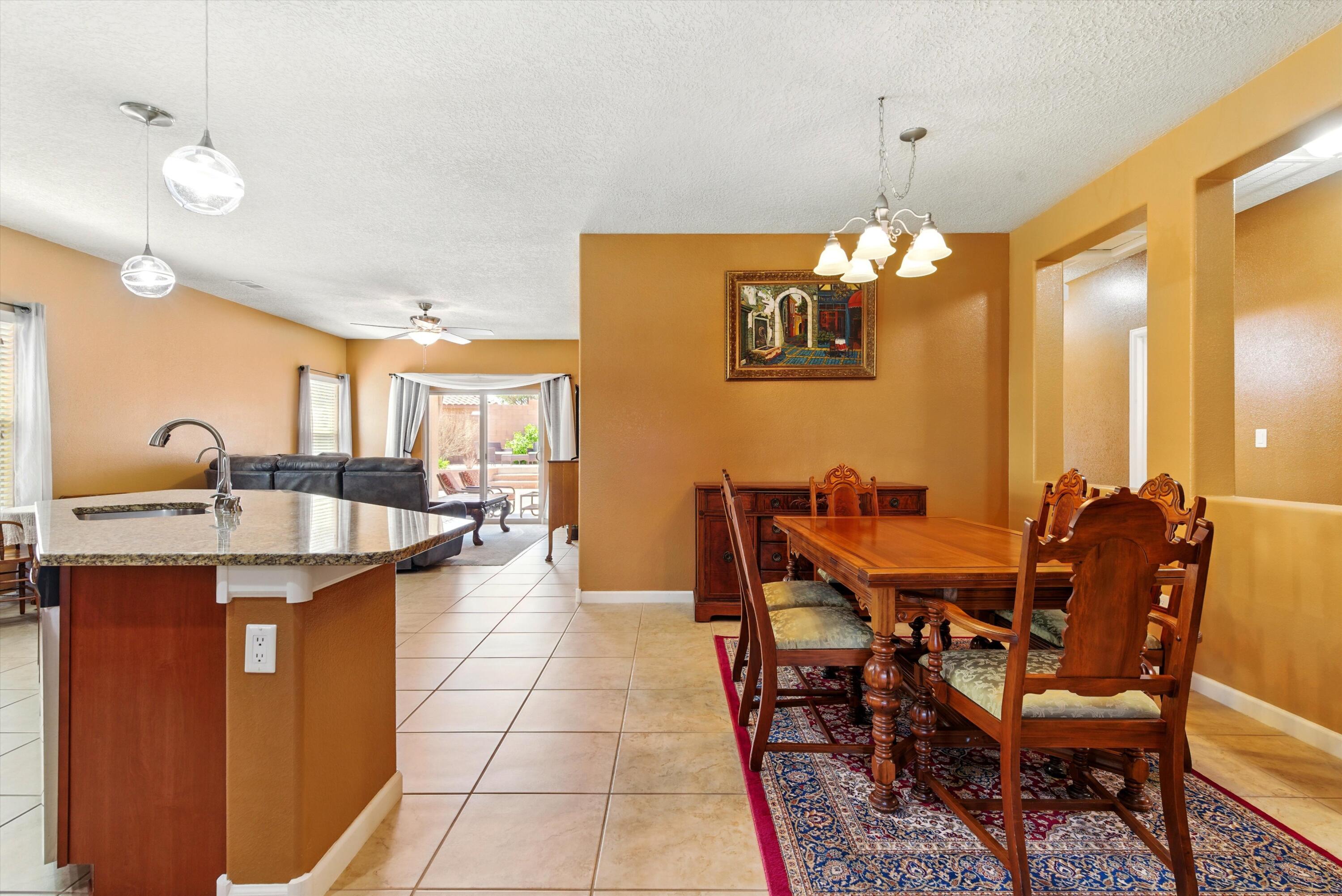 3928 Las Colinas Avenue, Rio Rancho, New Mexico image 12
