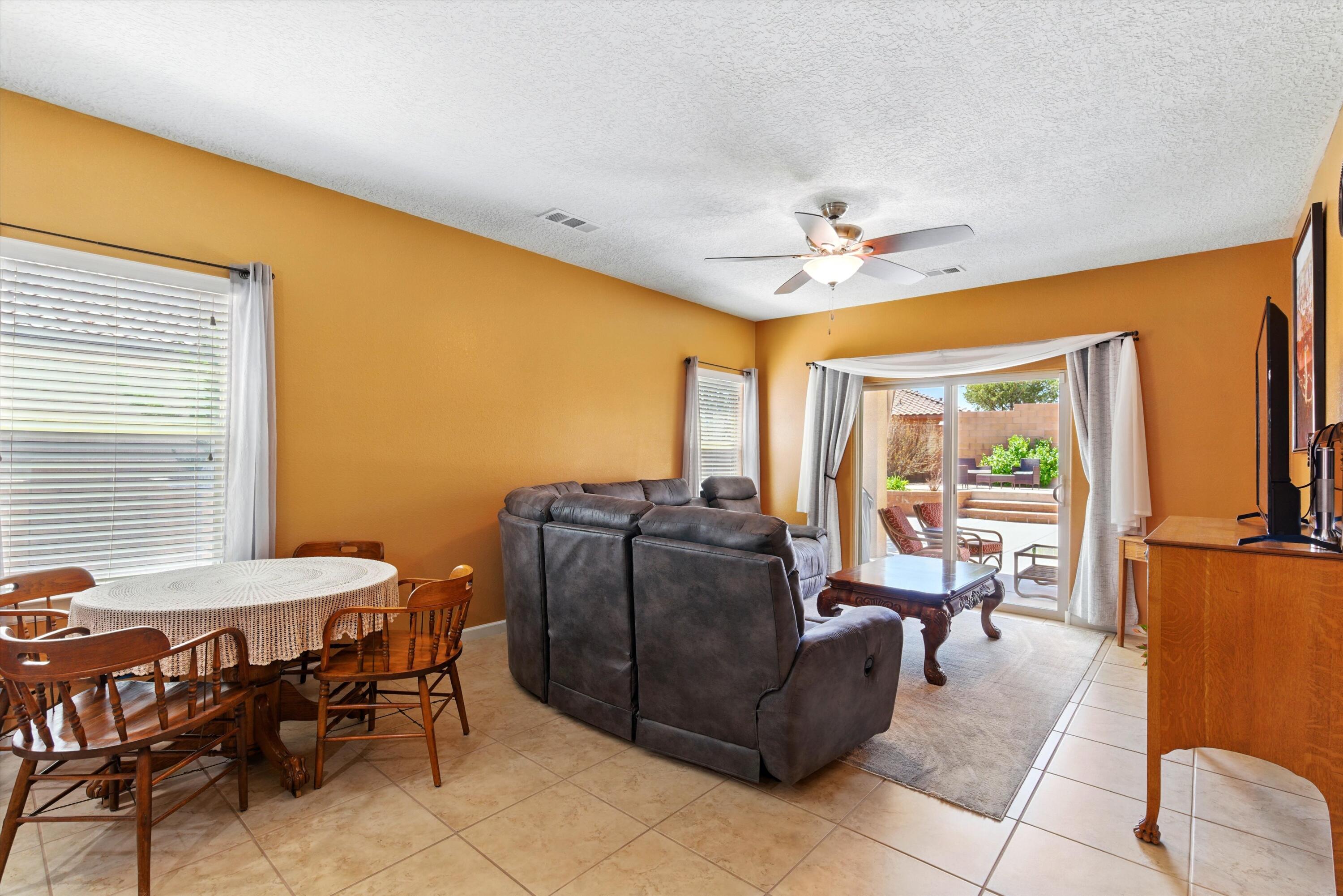 3928 Las Colinas Avenue, Rio Rancho, New Mexico image 15
