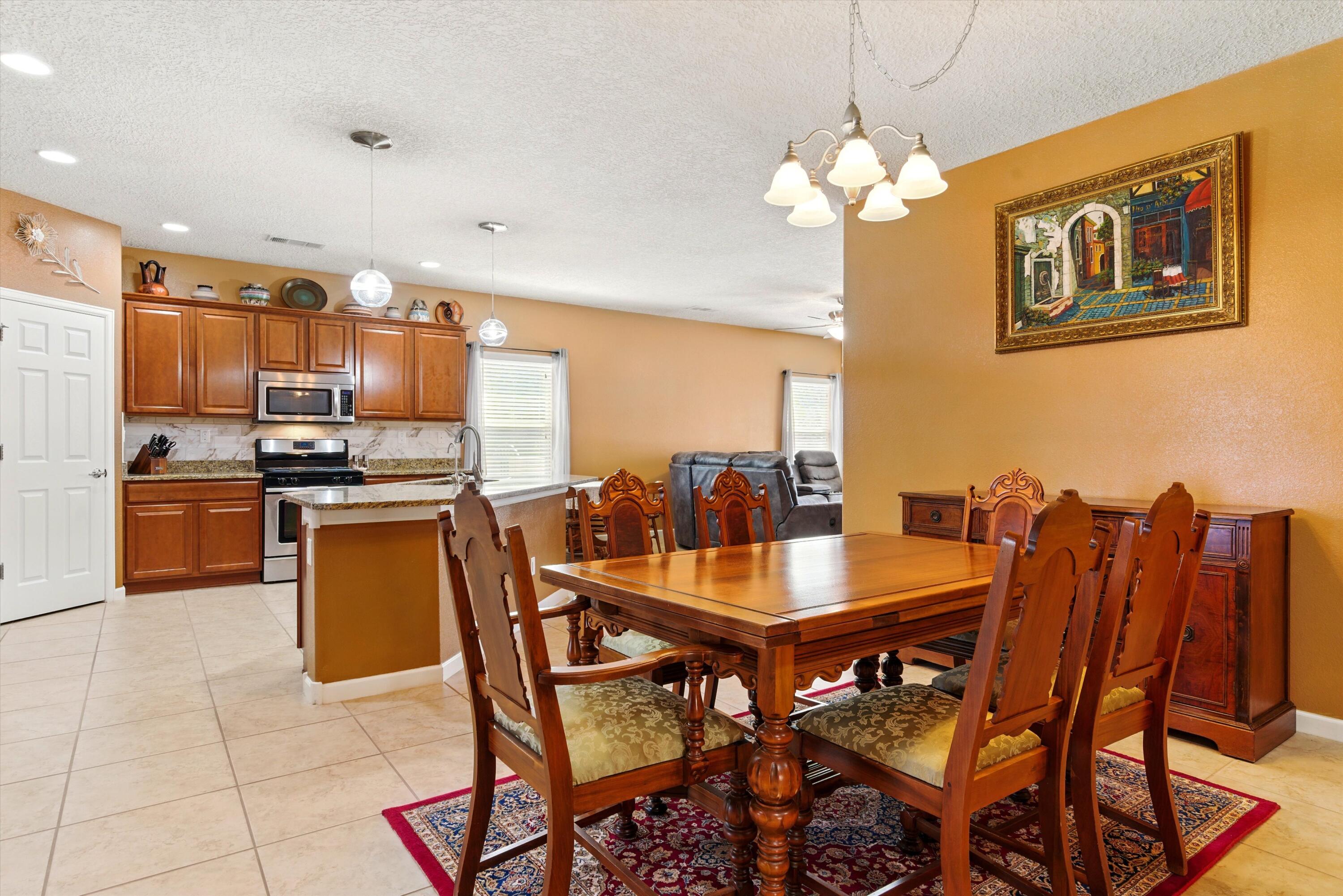 3928 Las Colinas Avenue, Rio Rancho, New Mexico image 23