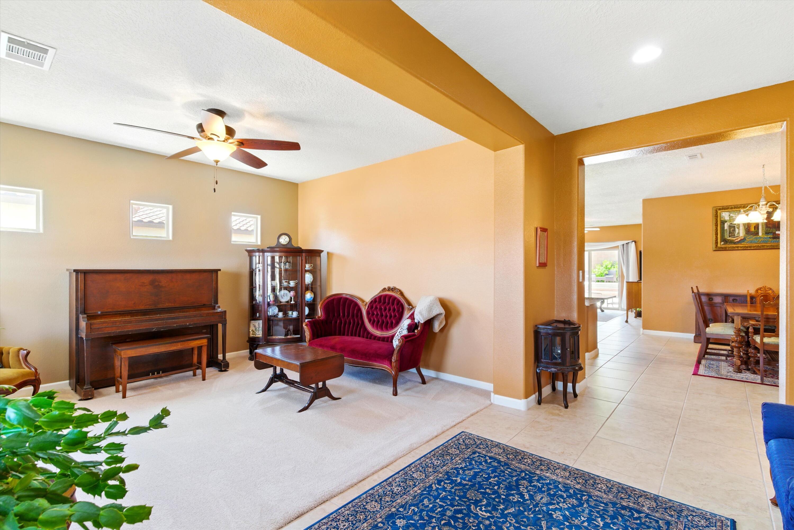 3928 Las Colinas Avenue, Rio Rancho, New Mexico image 11