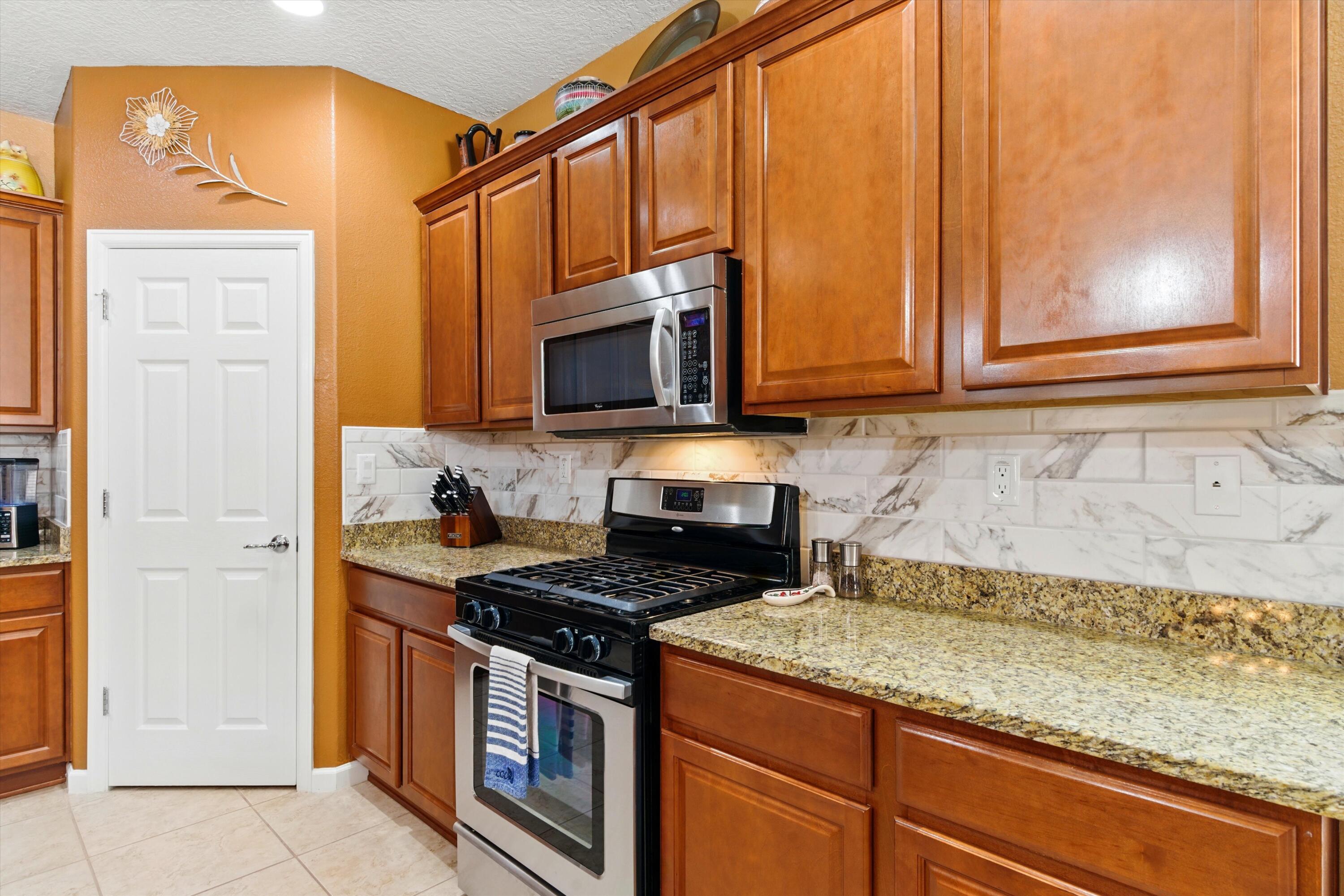 3928 Las Colinas Avenue, Rio Rancho, New Mexico image 17