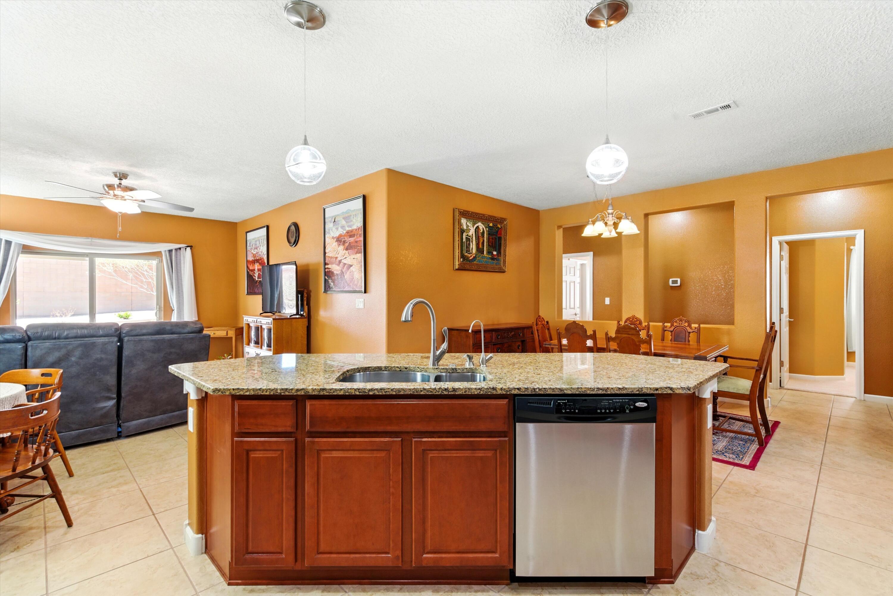 3928 Las Colinas Avenue, Rio Rancho, New Mexico image 19