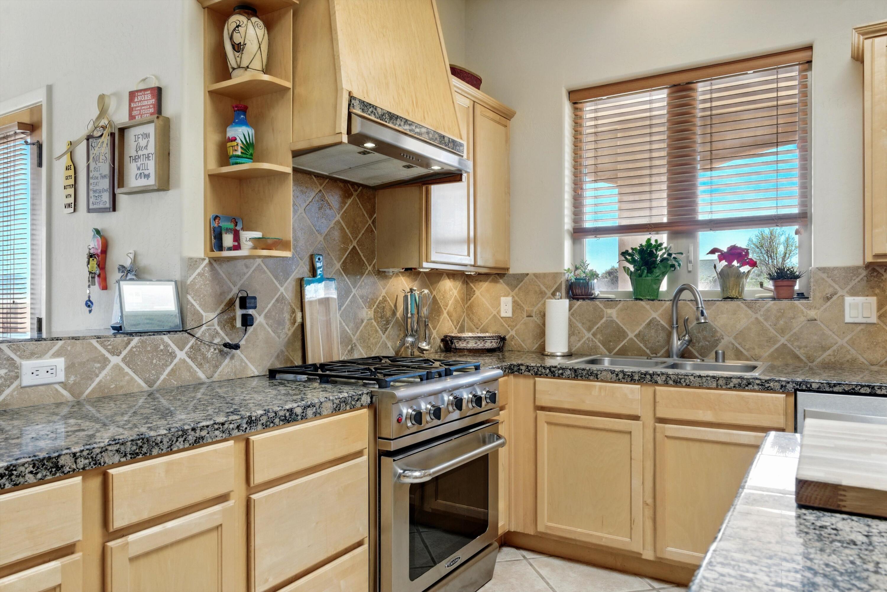 7024 Vatapa Road, Rio Rancho, New Mexico image 12