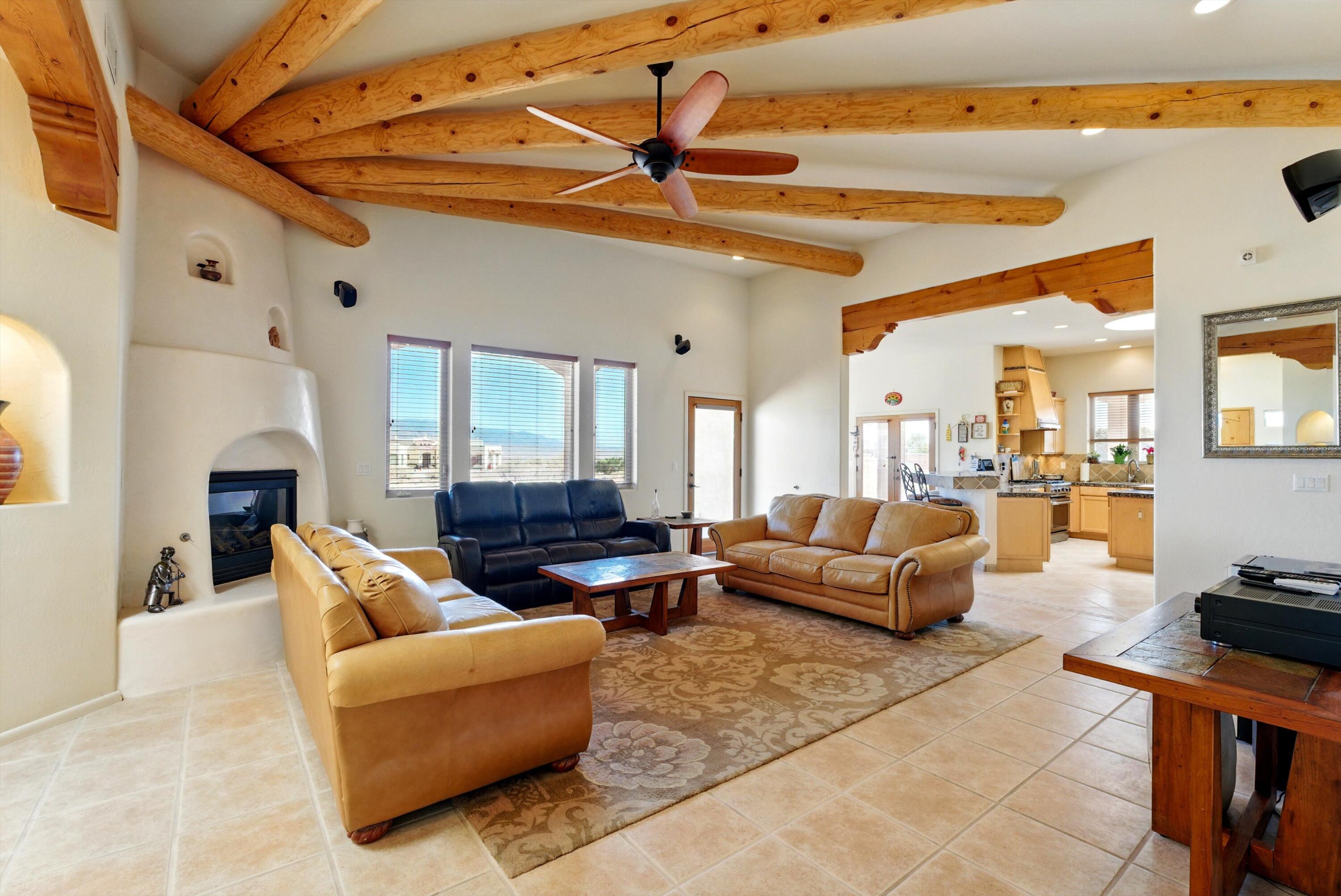 7024 Vatapa Road, Rio Rancho, New Mexico image 7