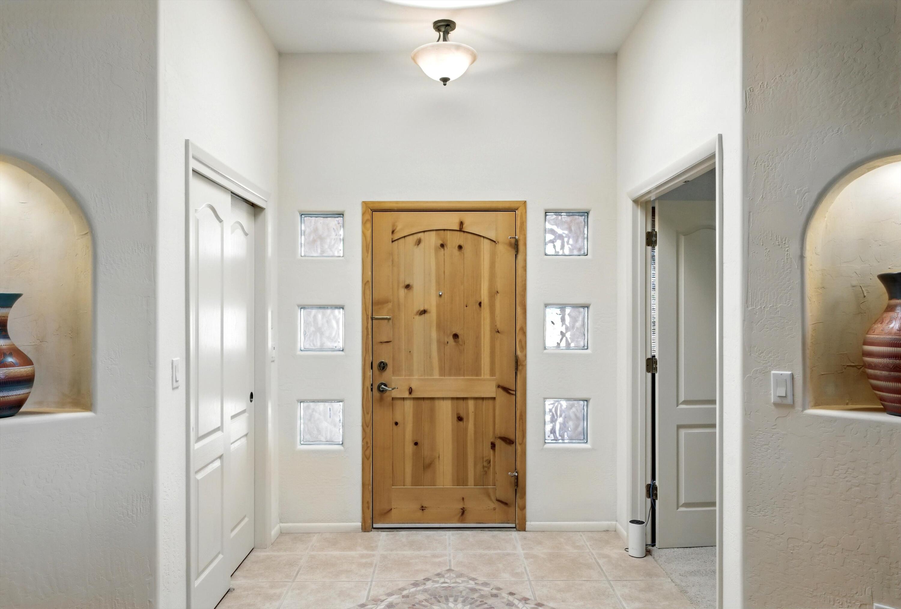 7024 Vatapa Road, Rio Rancho, New Mexico image 5