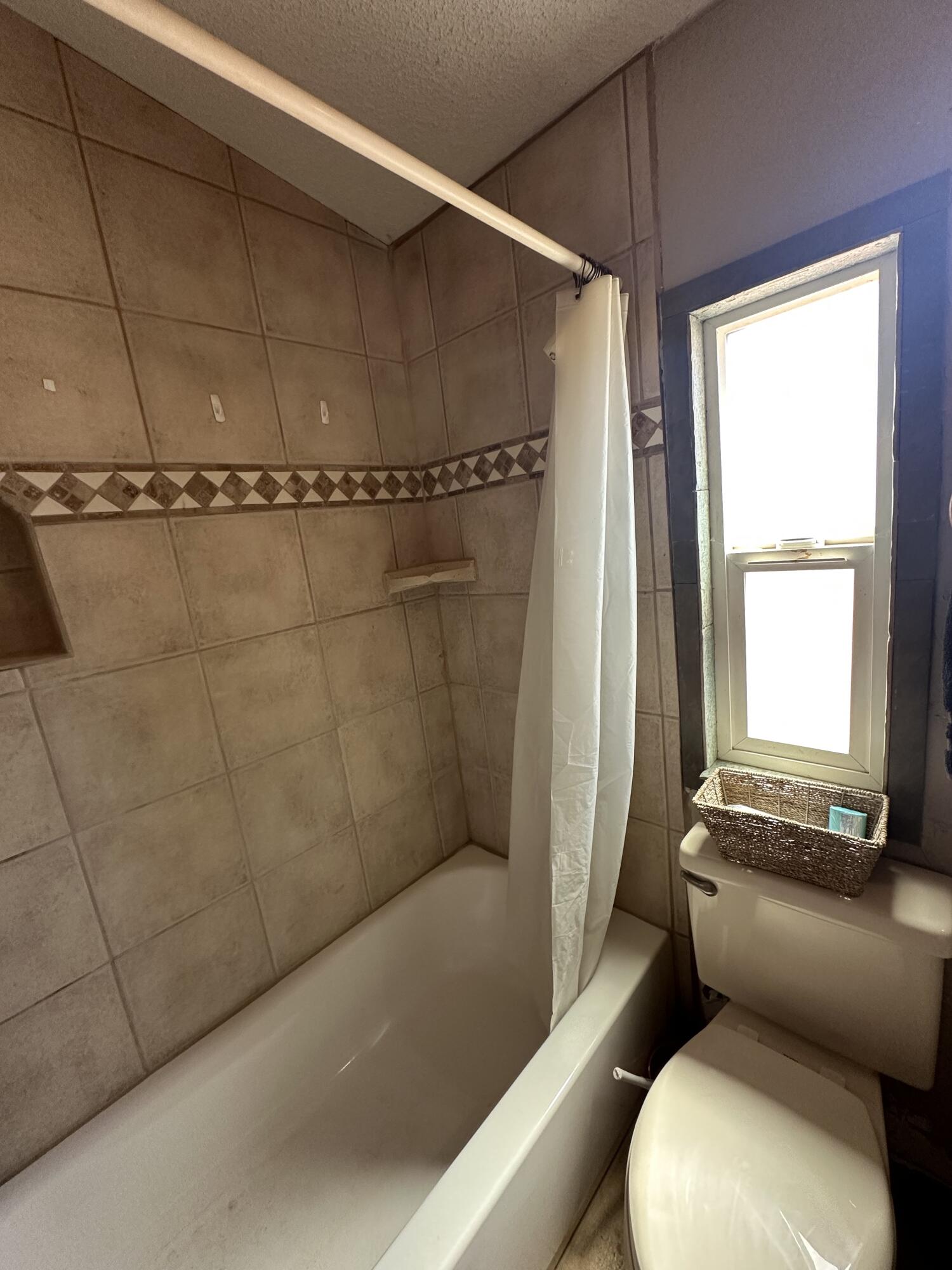 17 Hopi Drive, Los Lunas, New Mexico image 8