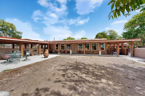 Photo of 251 Sichler Road SW, Los Lunas, NM 87031 (MLS # 1088551)