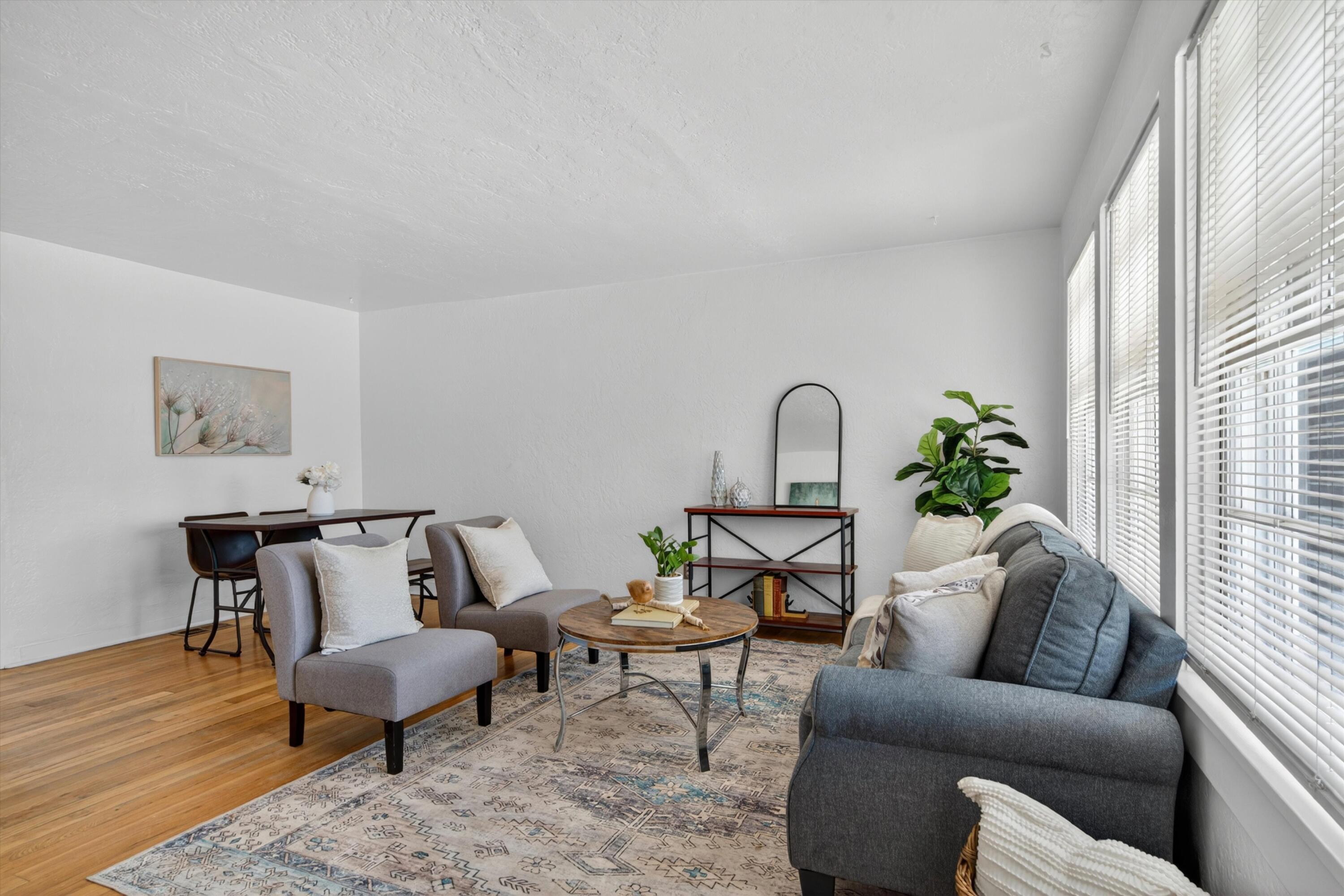 225 Morningside Drive NE