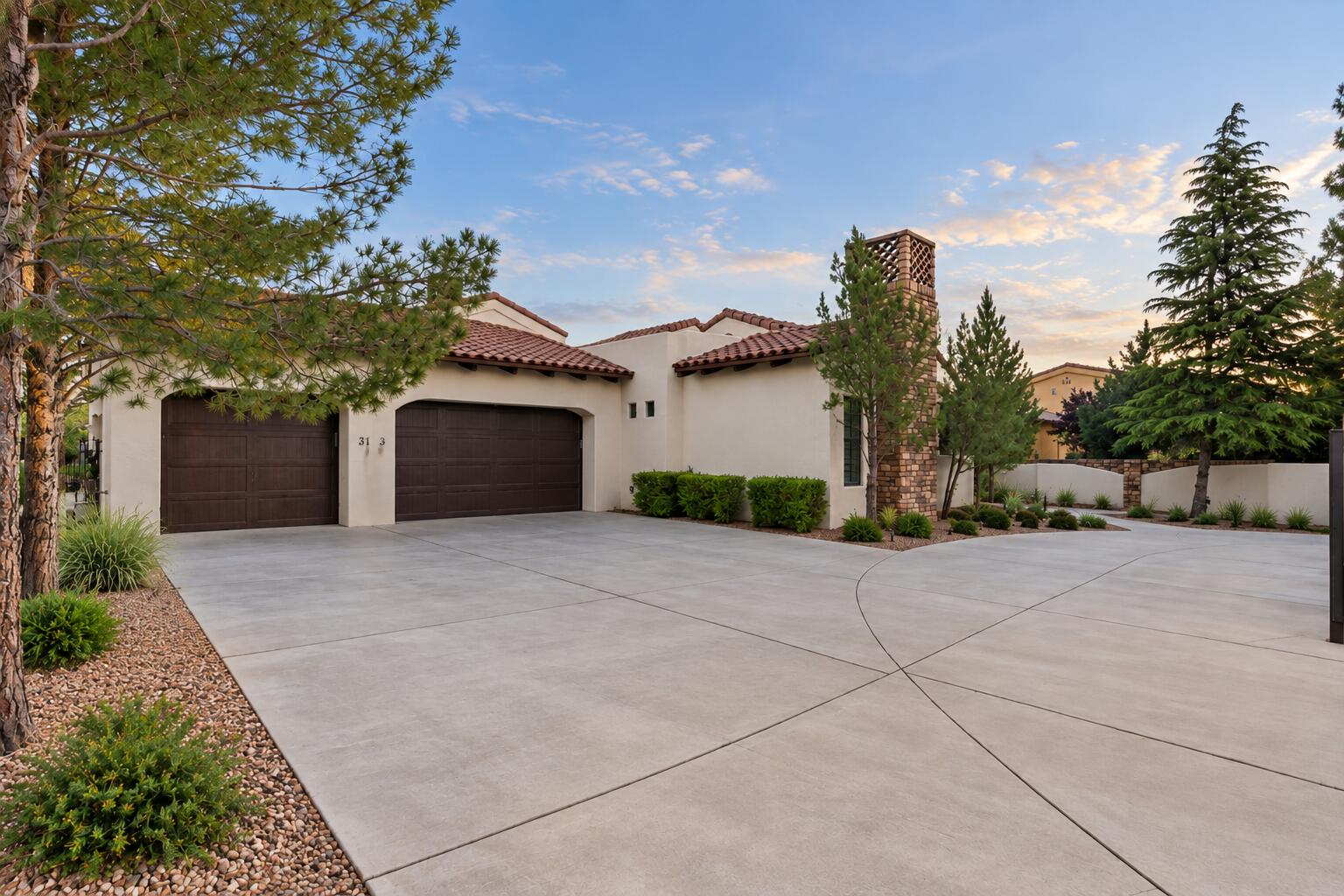 3723 Alamogordo Drive NW