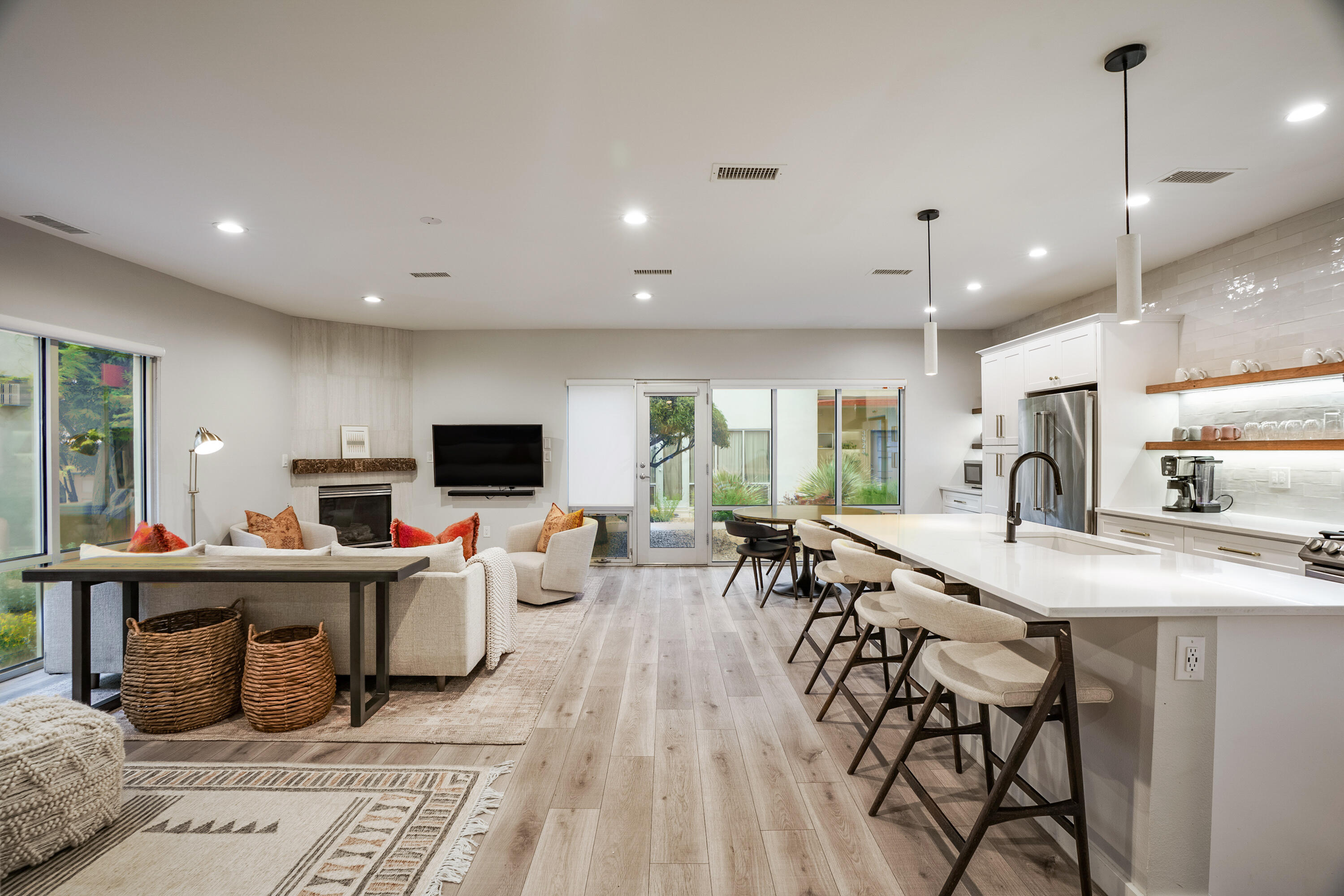 220 Aliso Drive, Albuquerque, New Mexico image 5