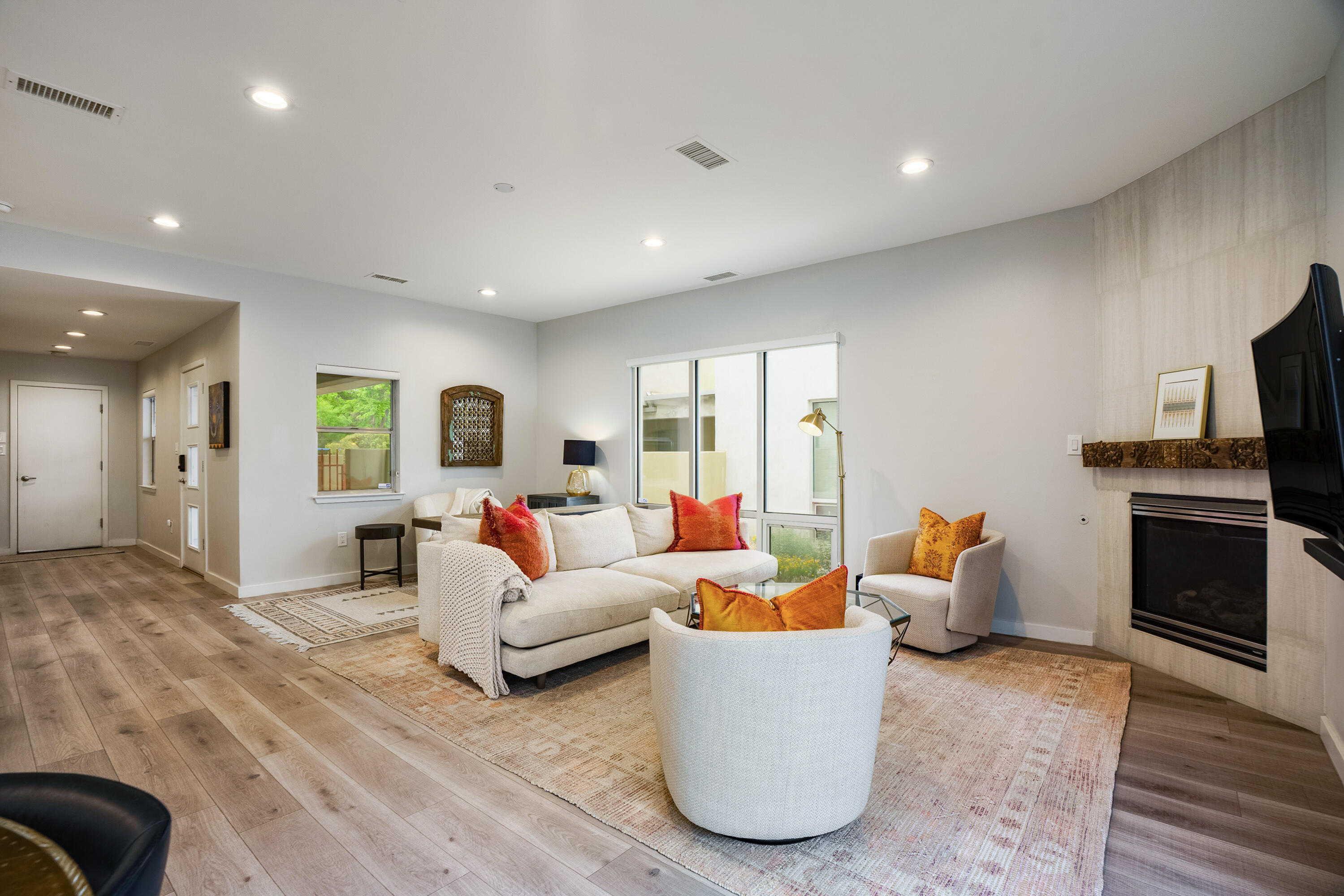220 Aliso Drive, Albuquerque, New Mexico image 7