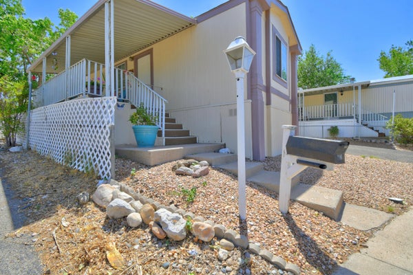 620 ELK DR SE, ALBUQUERQUE, NM 87123 - Image 1e8d4286cfd2c8e732f8eb30ca5ea26b/91948737