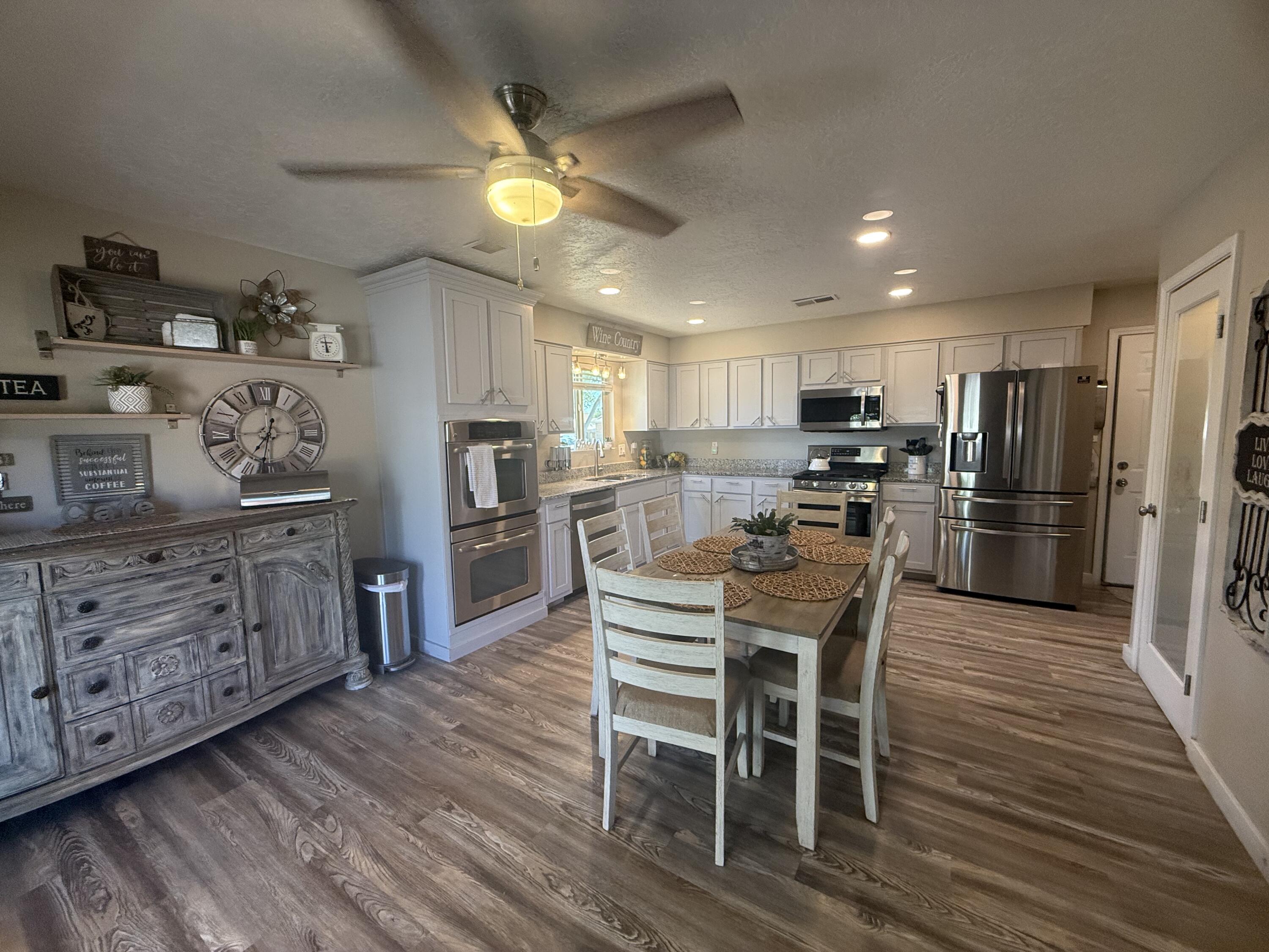 840 Amethyst Drive, Rio Rancho, New Mexico image 8