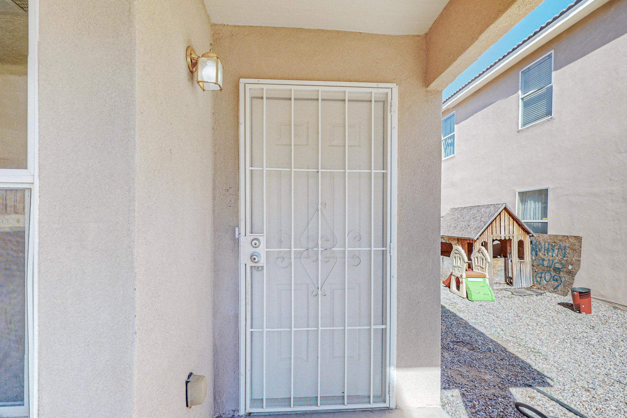 1112 TELSTAR Loop NW