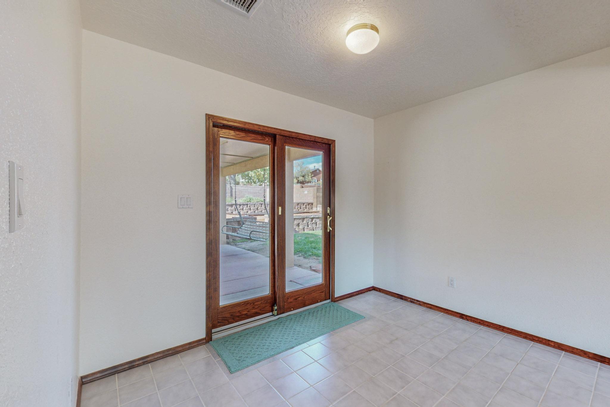 803 Canal Boulevard, Los Lunas, New Mexico image 15