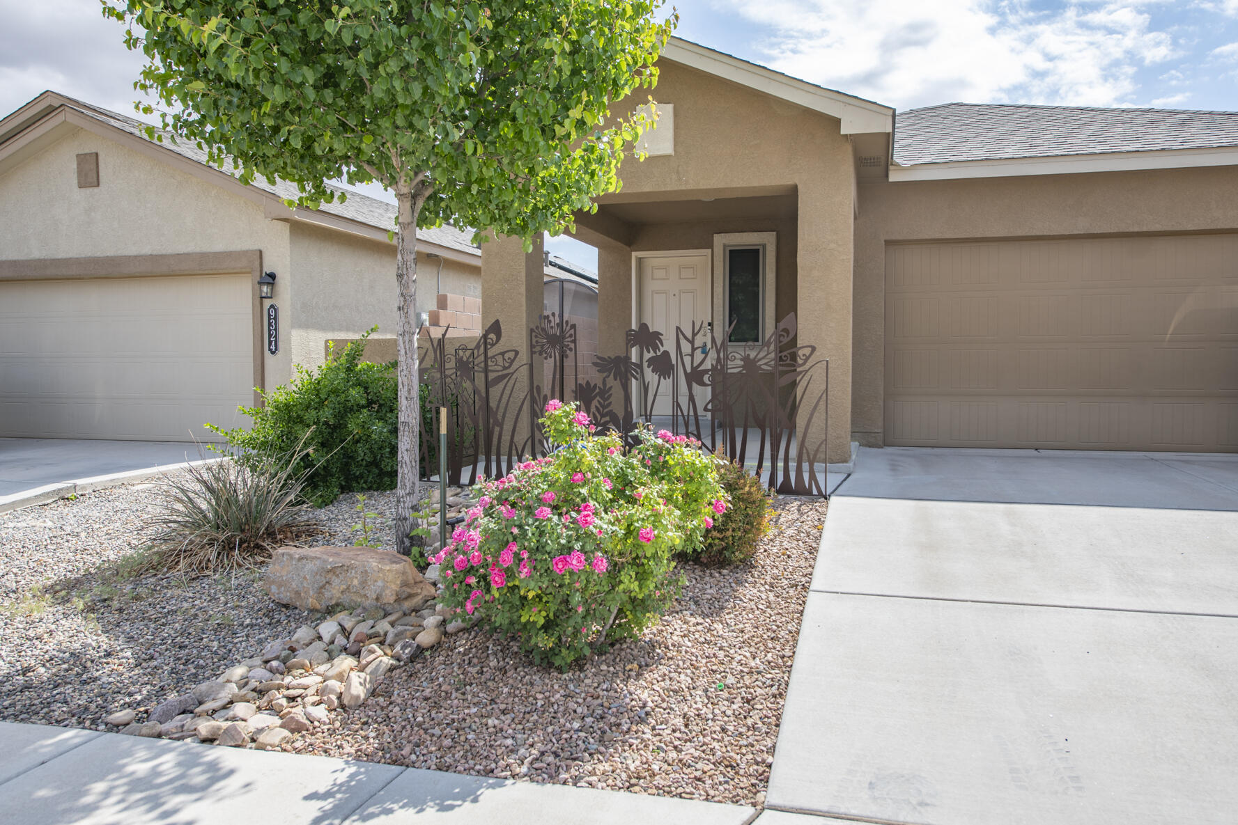 9320 Sandia Sunset Street, Albuquerque, New Mexico image 2