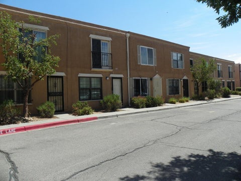 Photo of 3301 Monroe Street NE #F65, Albuquerque, NM 87110 (MLS # 1112444)