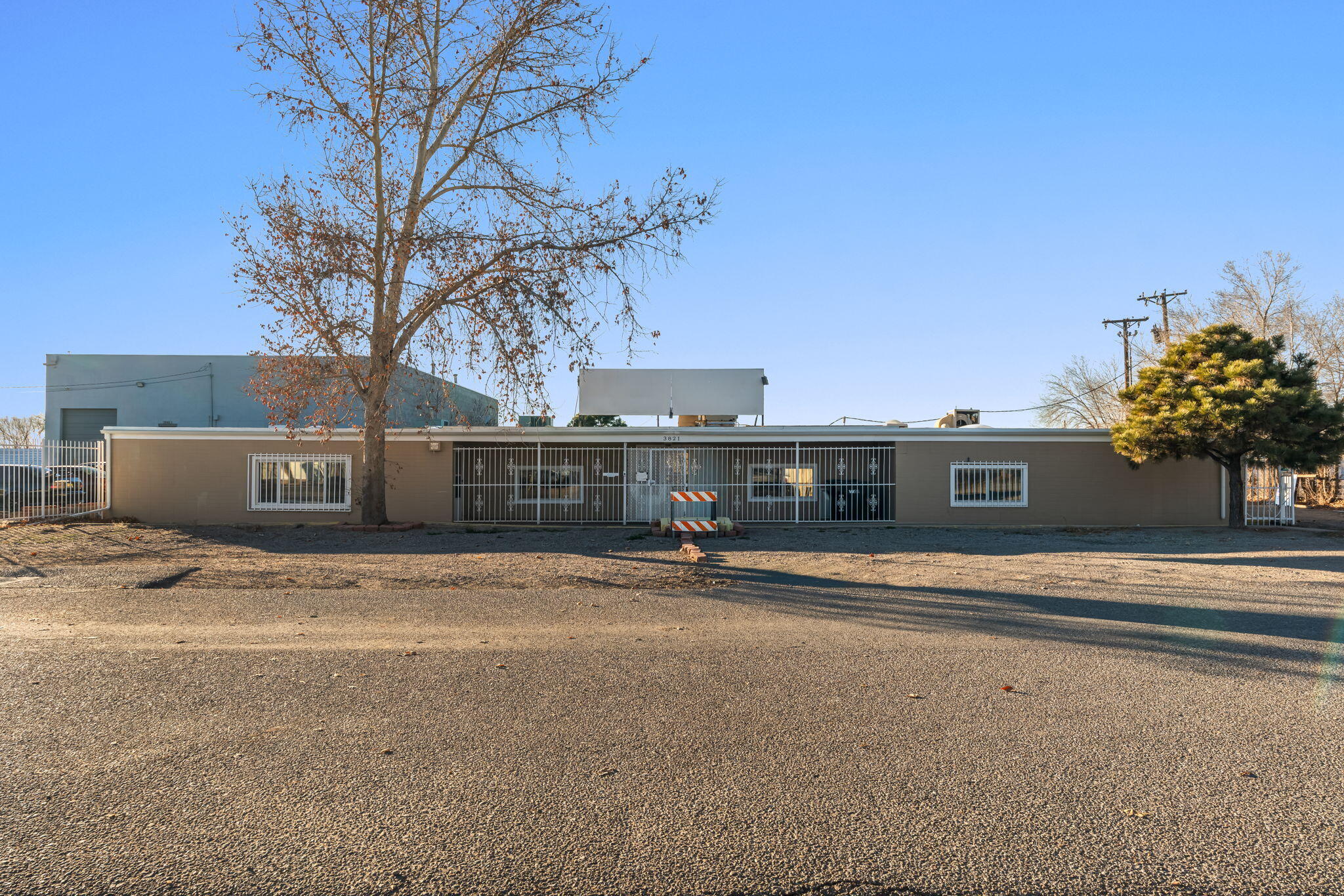 3821 Commercial Street NE