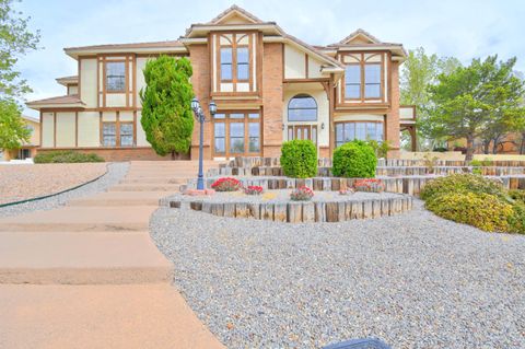 Photo of 2038 Rivers Edge Drive NE, Rio Rancho, NM 87144 (MLS # 1101504)