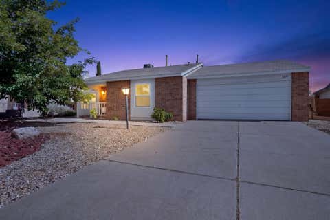 Photo of 6305 Hawk Road NE, Rio Rancho, NM 87144 (MLS # 1106055)