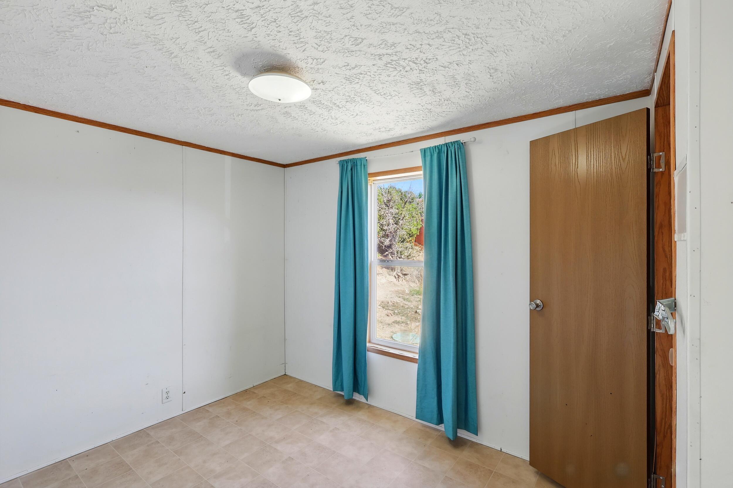 33 Tres Hermanos Road, Placitas, New Mexico image 15