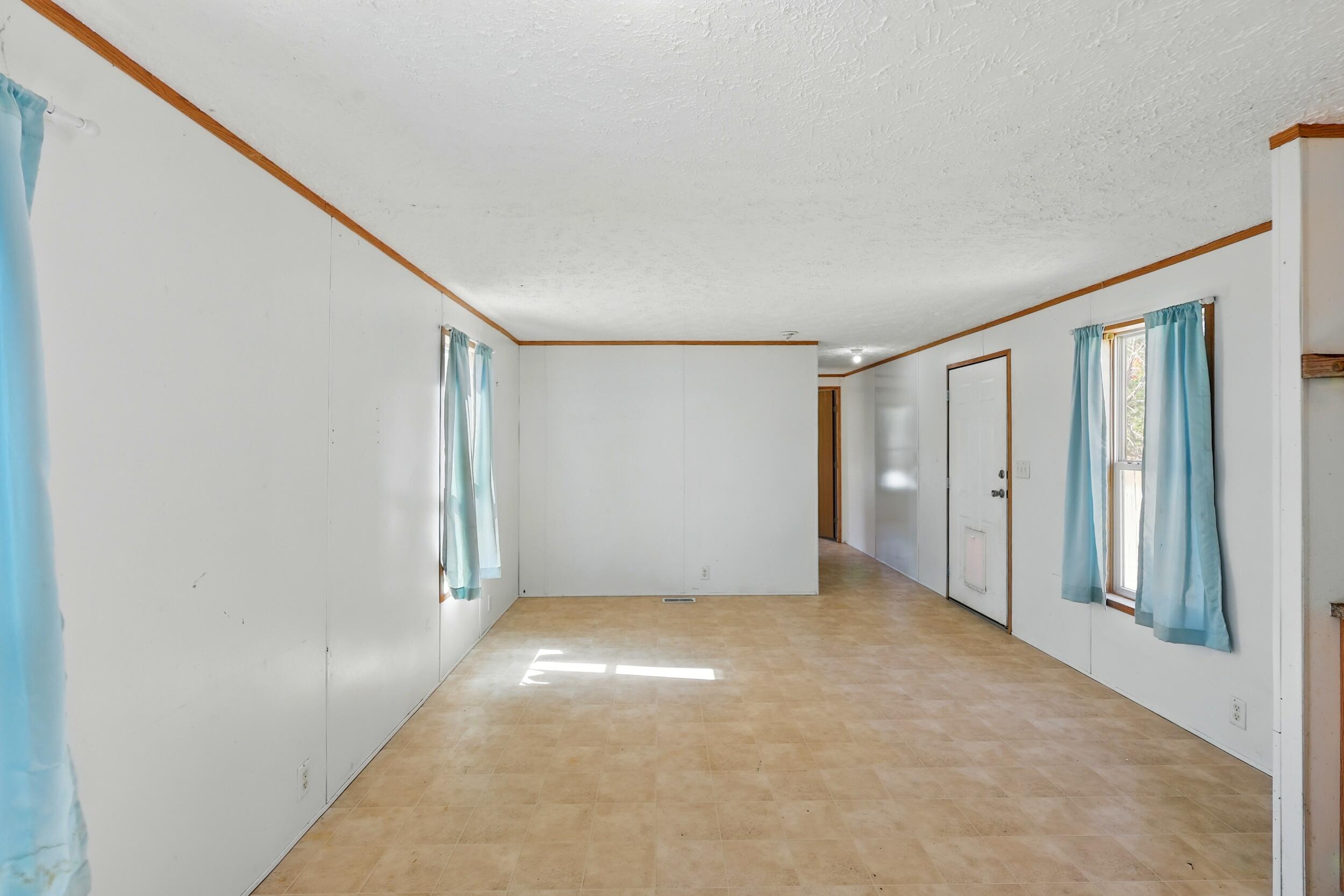 33 Tres Hermanos Road, Placitas, New Mexico image 5