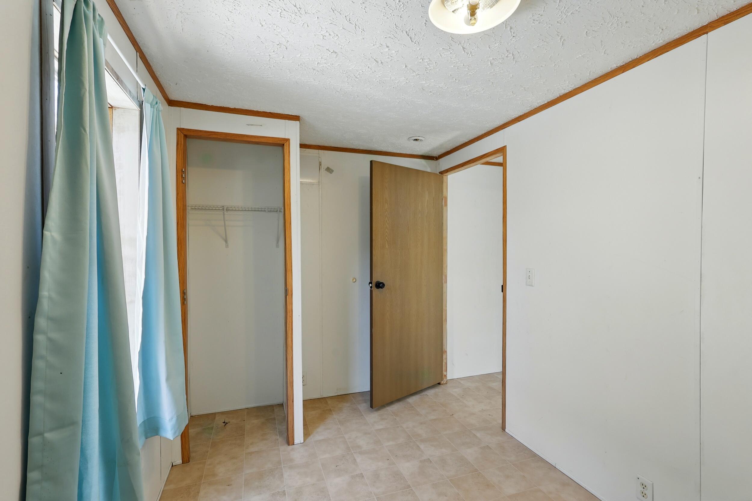 33 Tres Hermanos Road, Placitas, New Mexico image 12