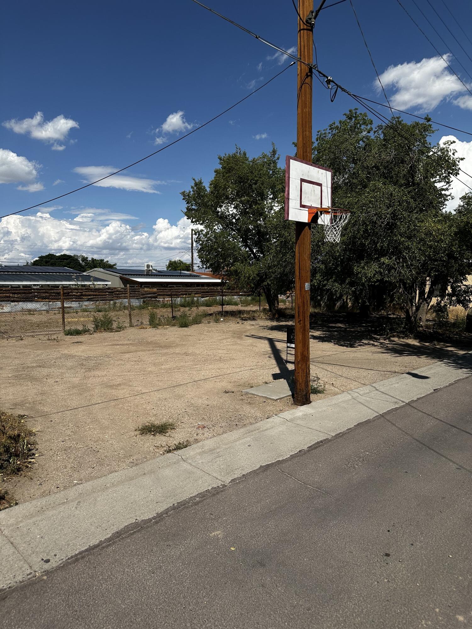 2311 Hollywood Avenue, Albuquerque, New Mexico image 1