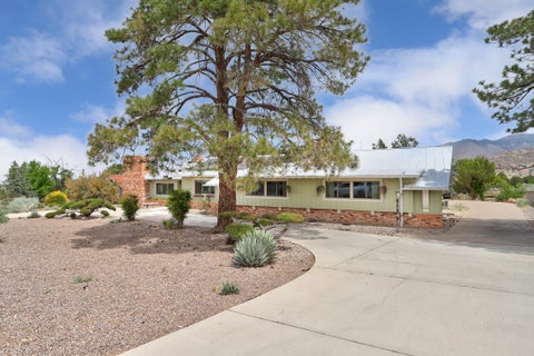 Homes For Sale - 904 Stagecoach Road<br/> Bernalillo County, Albuquerque, NM 87123
