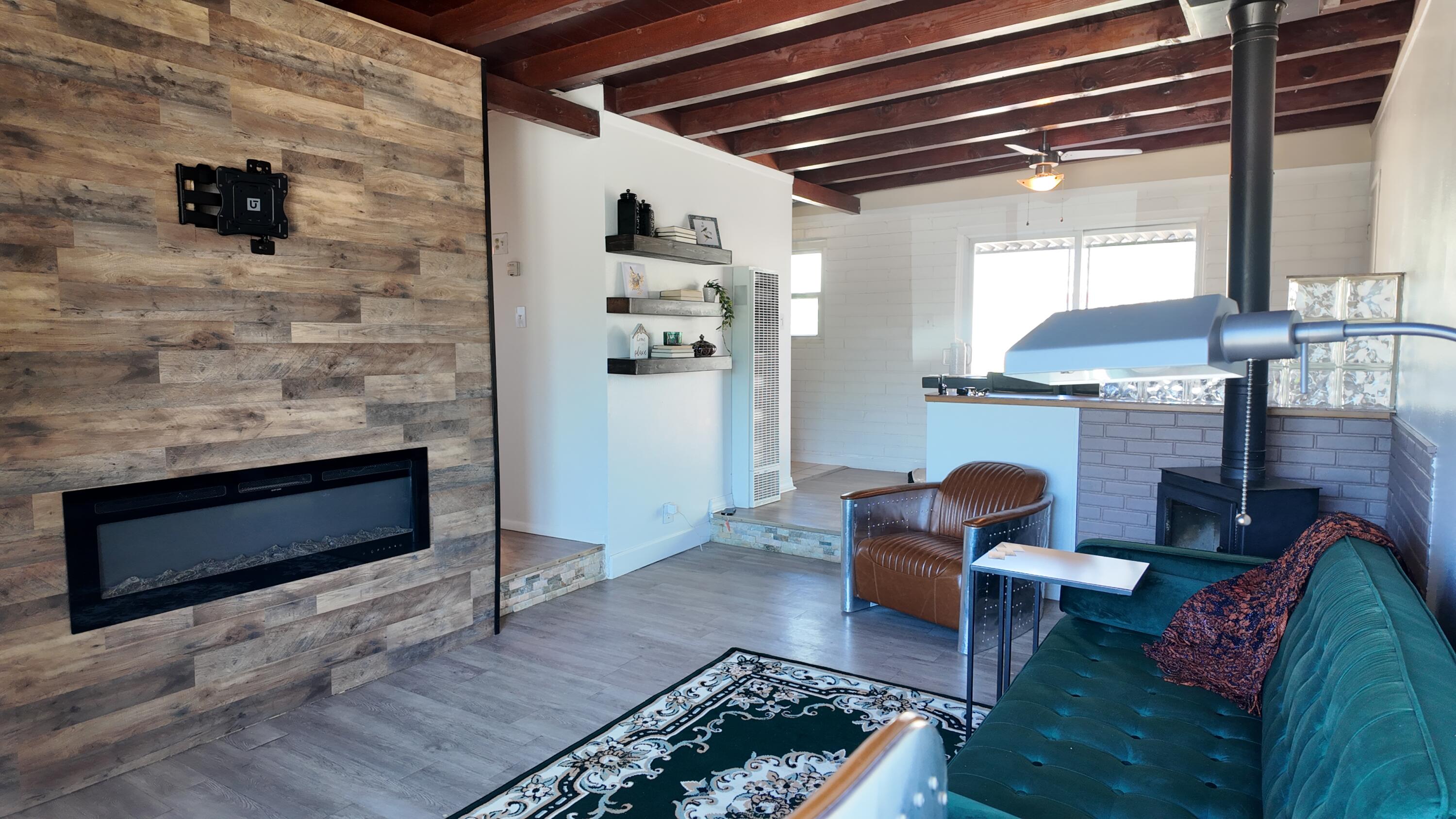 1226 Christine Street NE