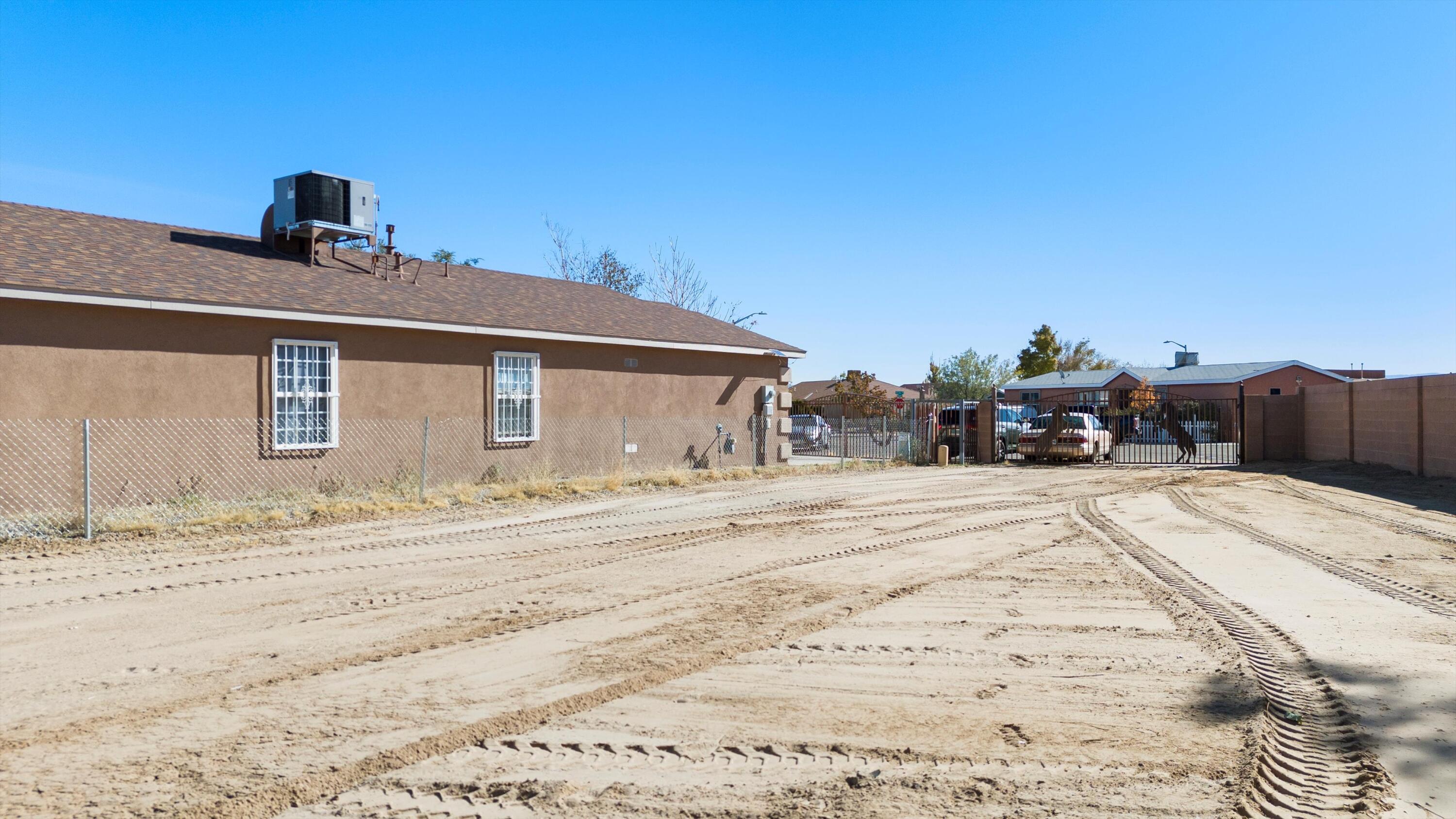 9709 Firman Ct Sw Court, Albuquerque, New Mexico image 7