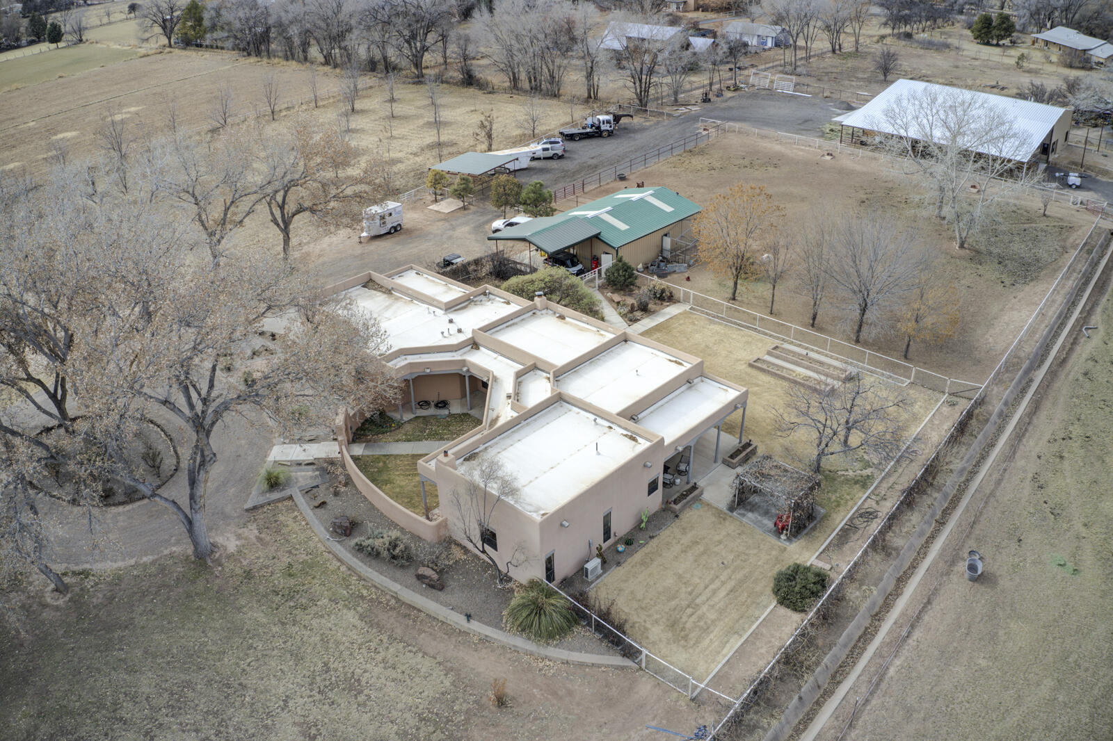 2492 Green Drive, Bosque Farms, New Mexico image 5