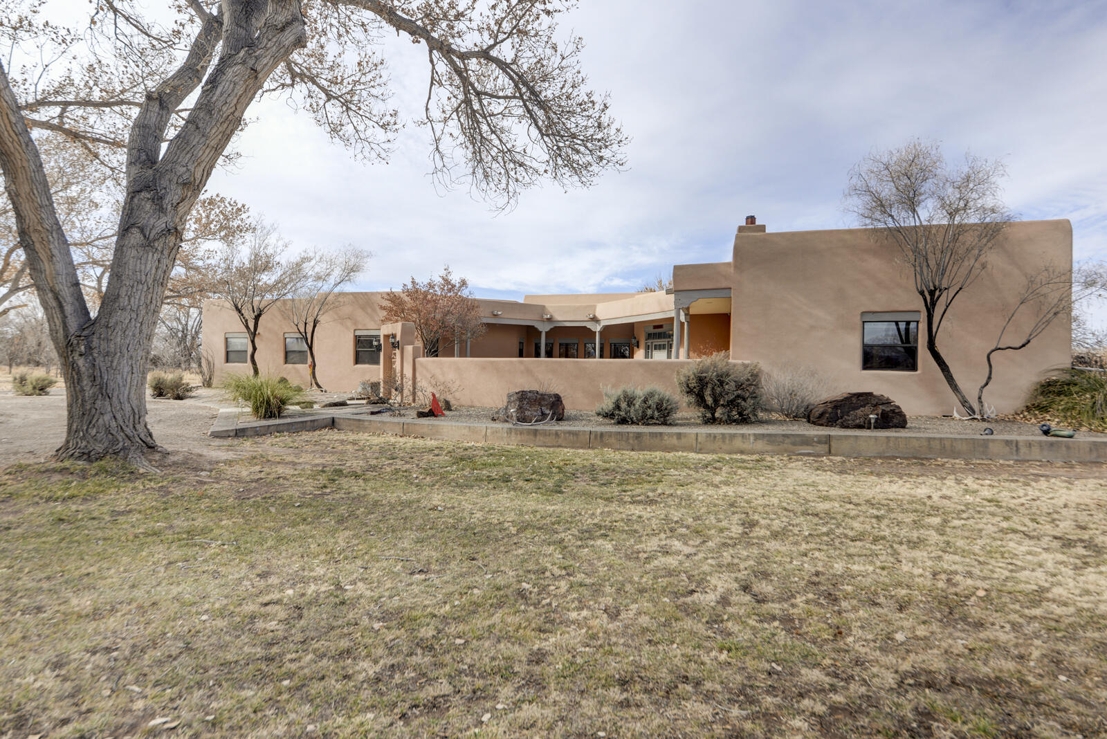 2492 Green Drive, Bosque Farms, New Mexico image 4