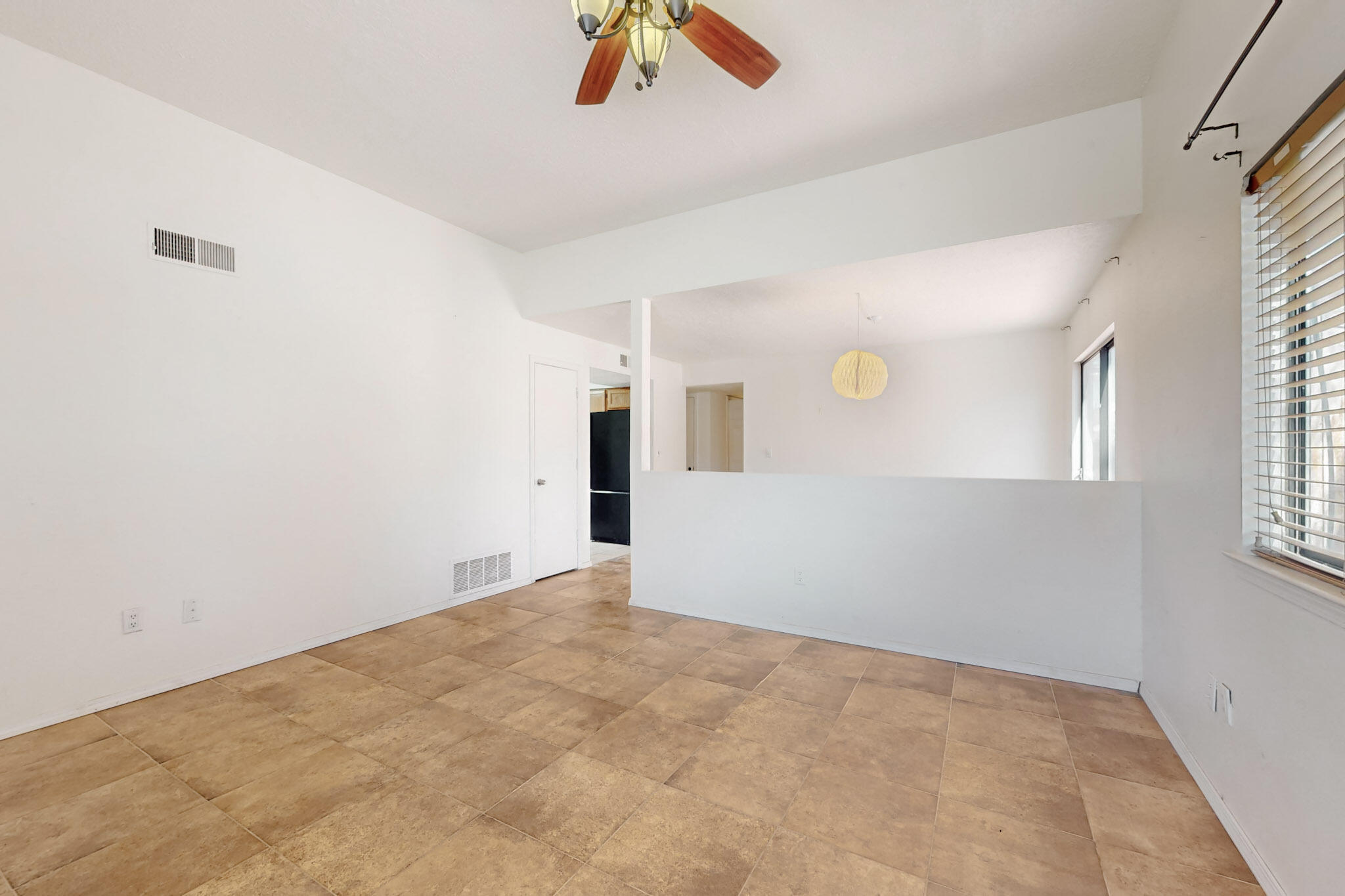 6817 Armand Road, Albuquerque, New Mexico image 7