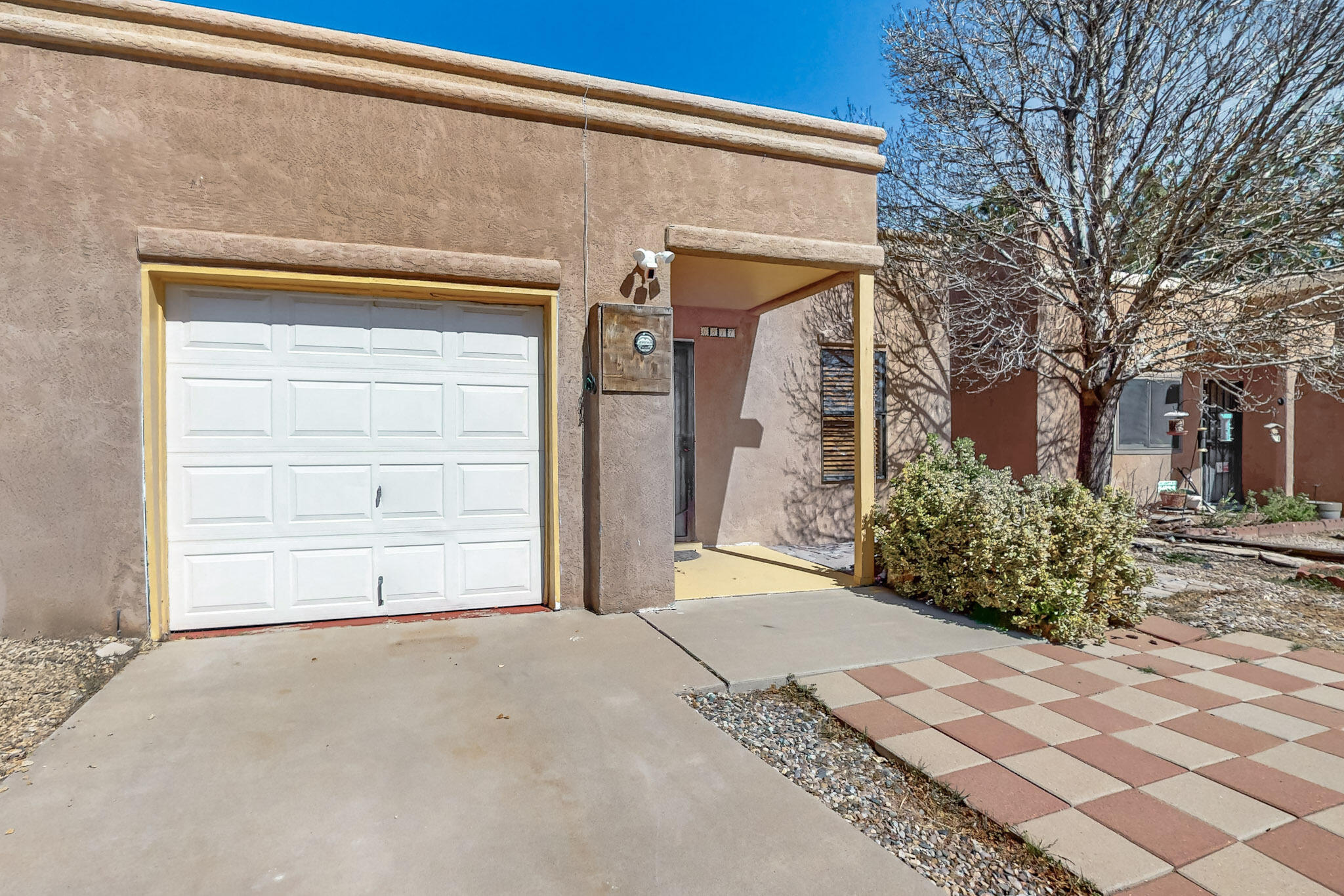 6817 Armand Road, Albuquerque, New Mexico image 4